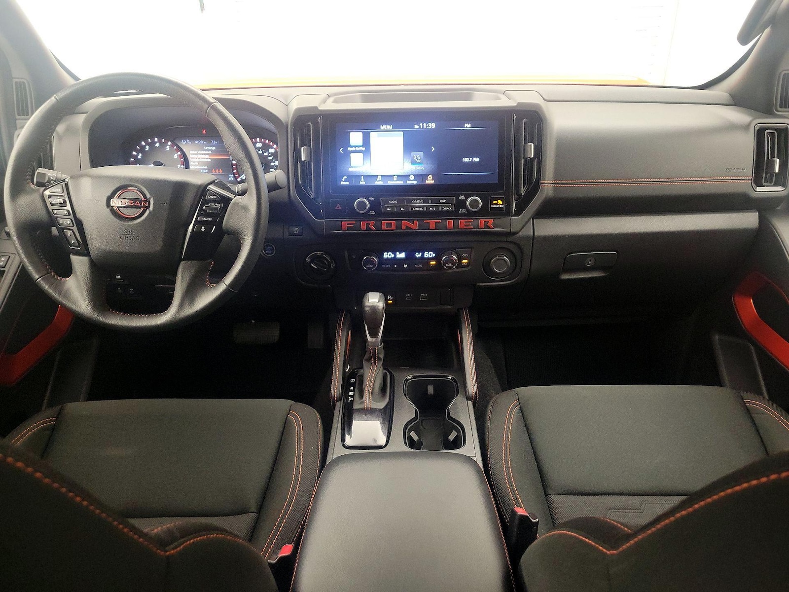 2025 Nissan Frontier PRO-4X - Photo 10