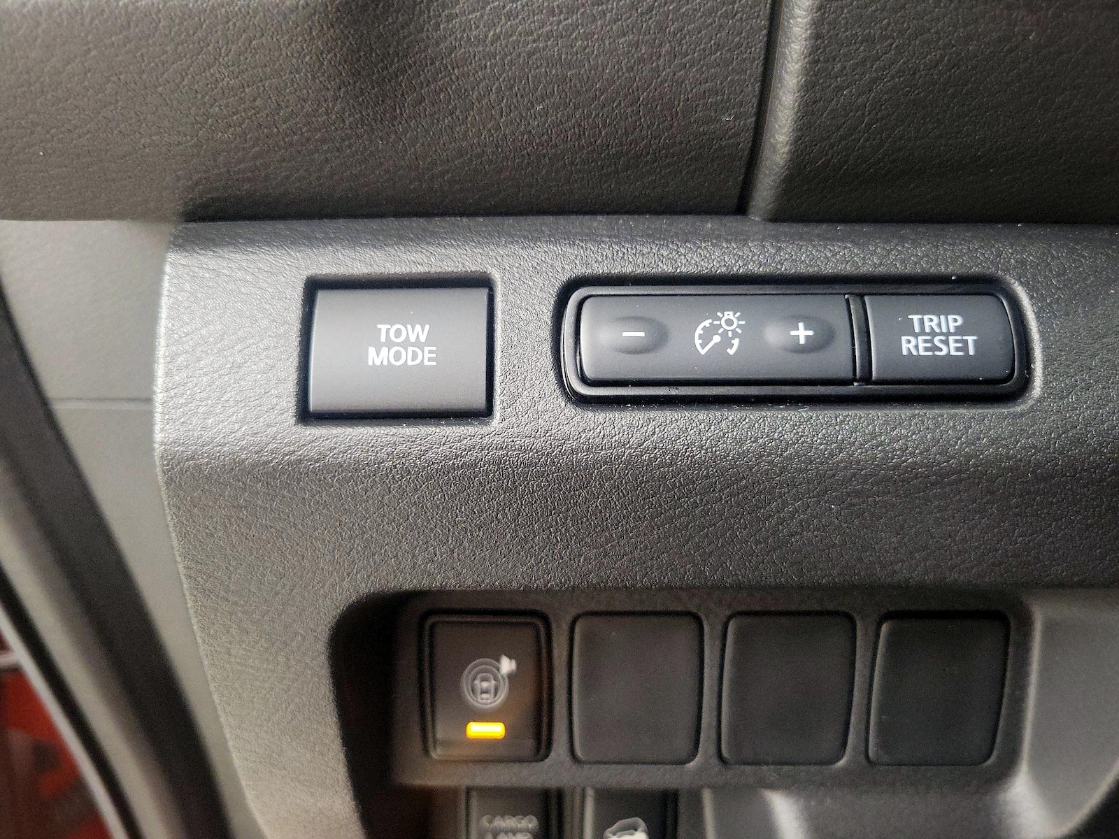 2025 Nissan Frontier PRO-4X - Photo 14