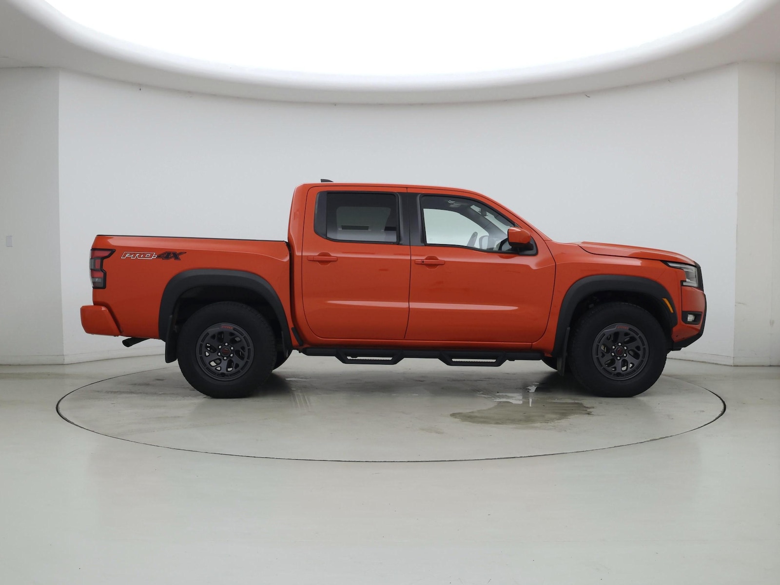 2025 Nissan Frontier PRO-4X - Photo 8