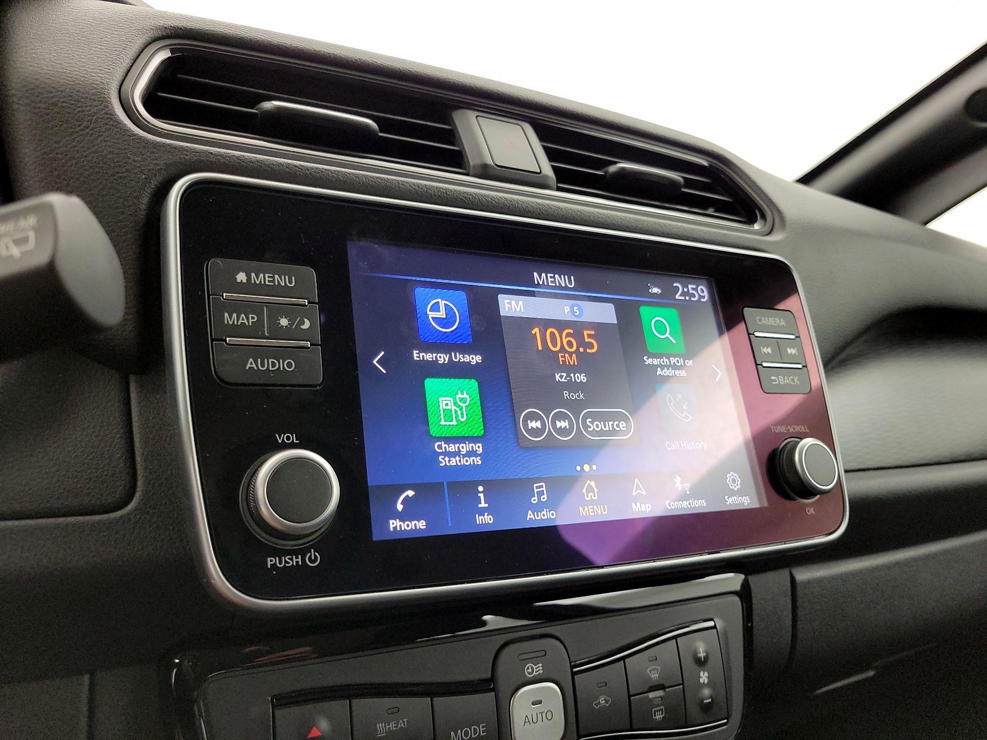 Thumbnail: 2024 Nissan Leaf - 16