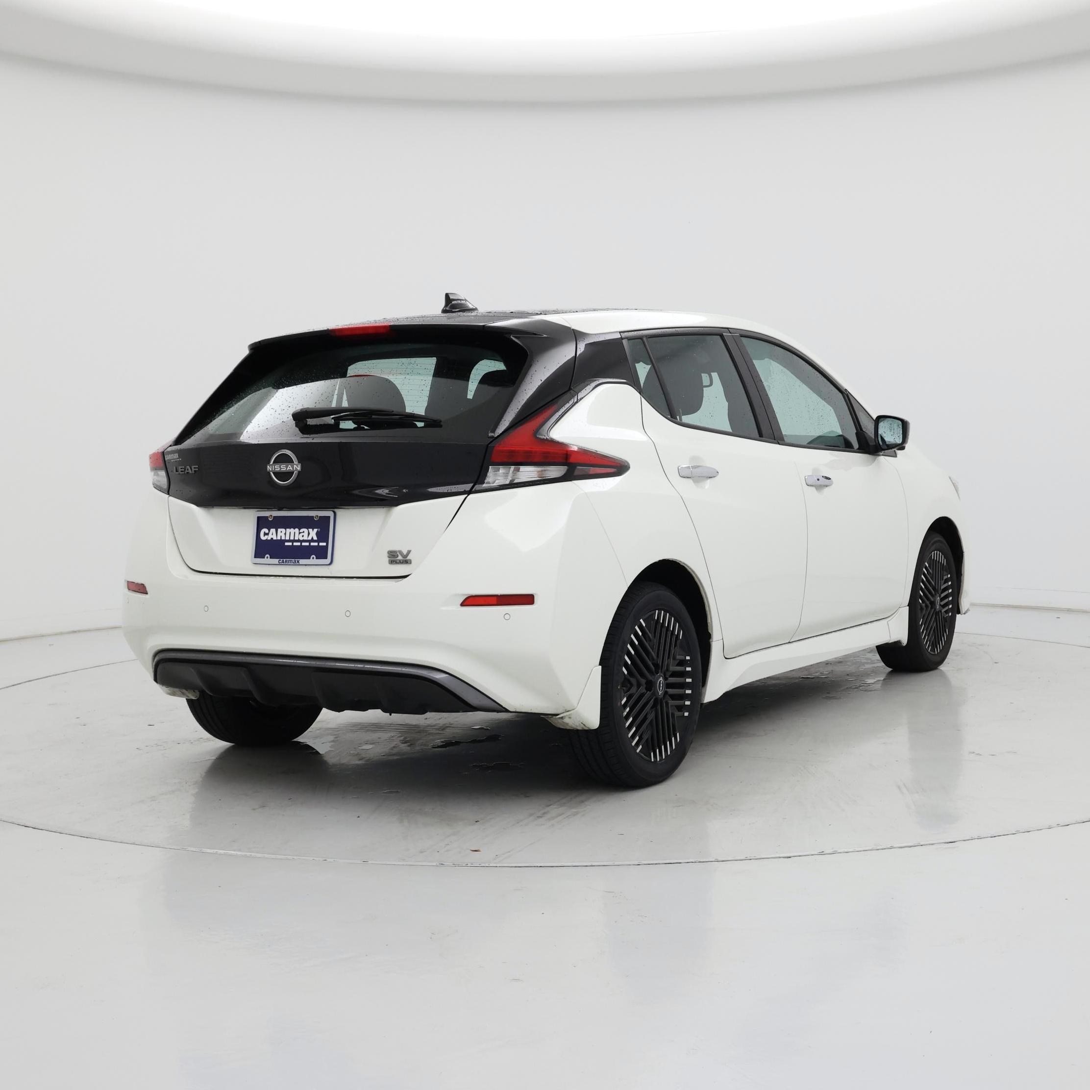 Thumbnail: 2024 Nissan Leaf - 8