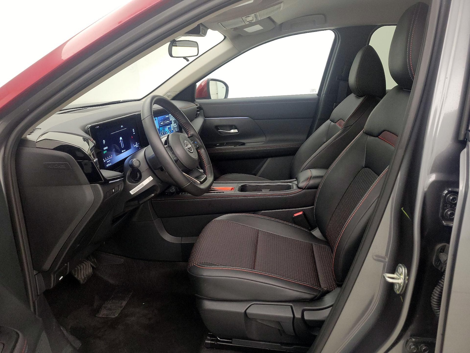 2025 Nissan Kicks SR AWD - Photo 12