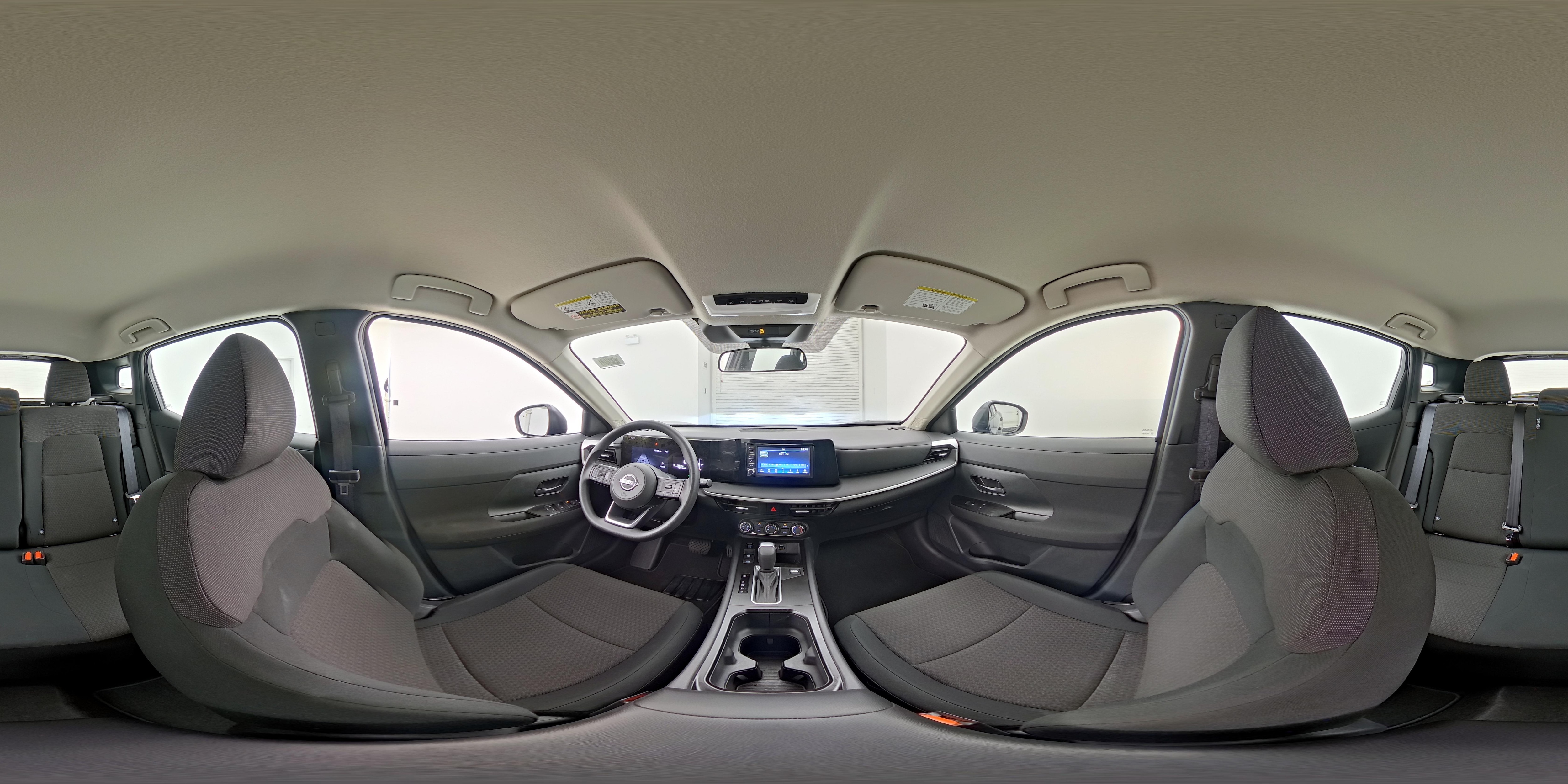 2025 Nissan Kicks S AWD - Photo 25