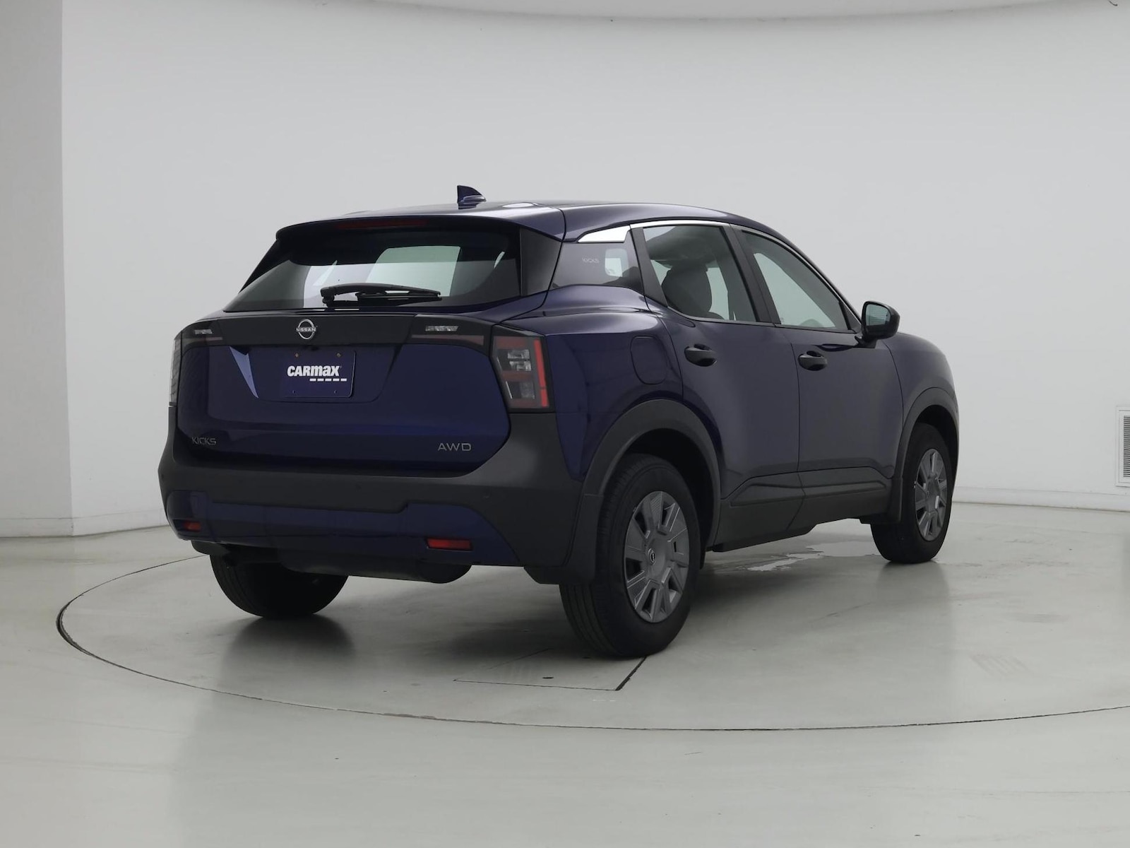 2025 Nissan Kicks S AWD - Photo 9