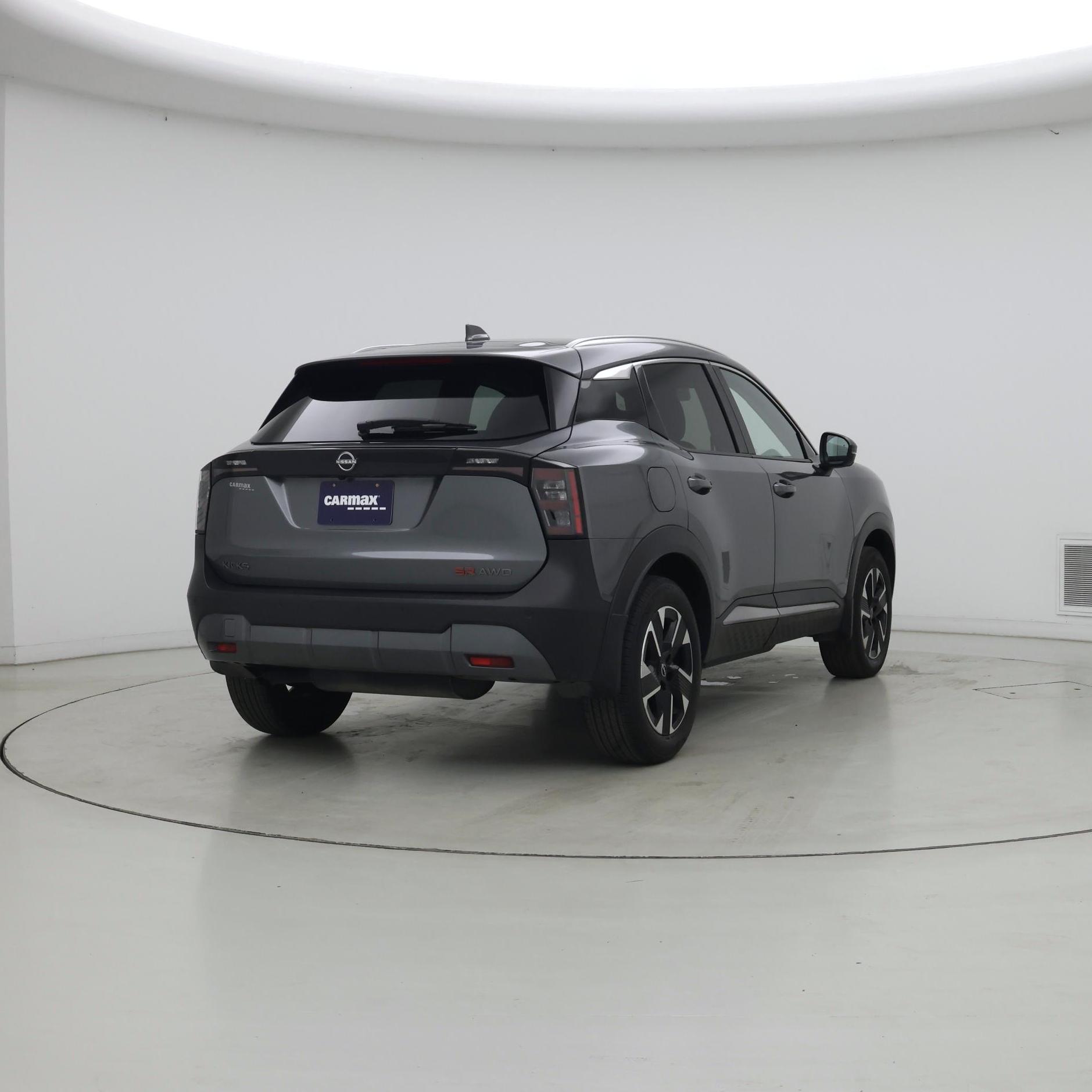 Thumbnail: 2025 Nissan Kicks - 8