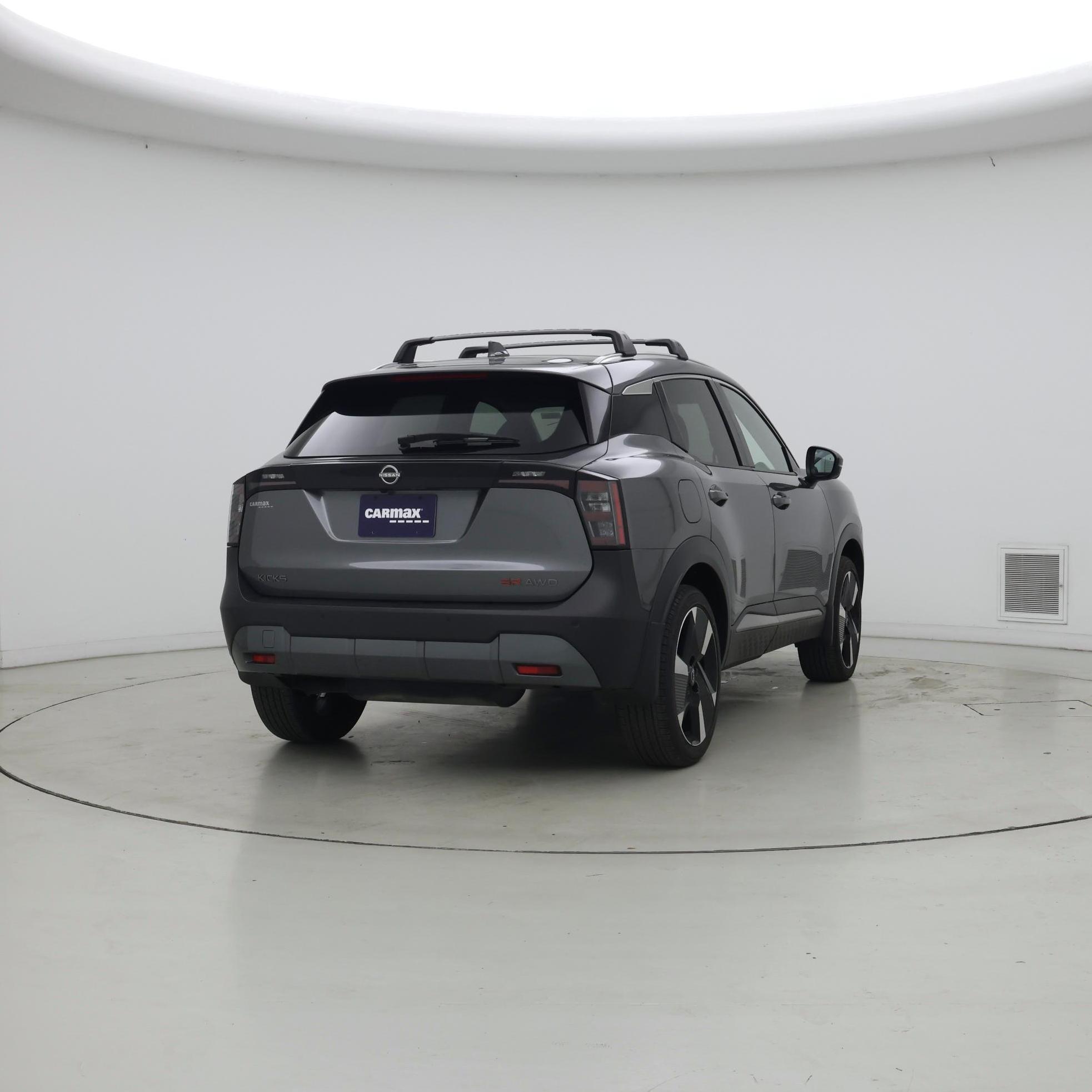 Thumbnail: 2025 Nissan Kicks - 8