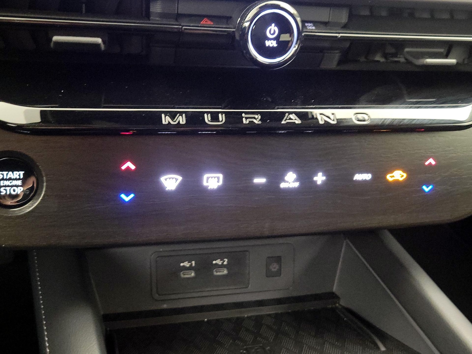 2025 Nissan Murano SV - Photo 17