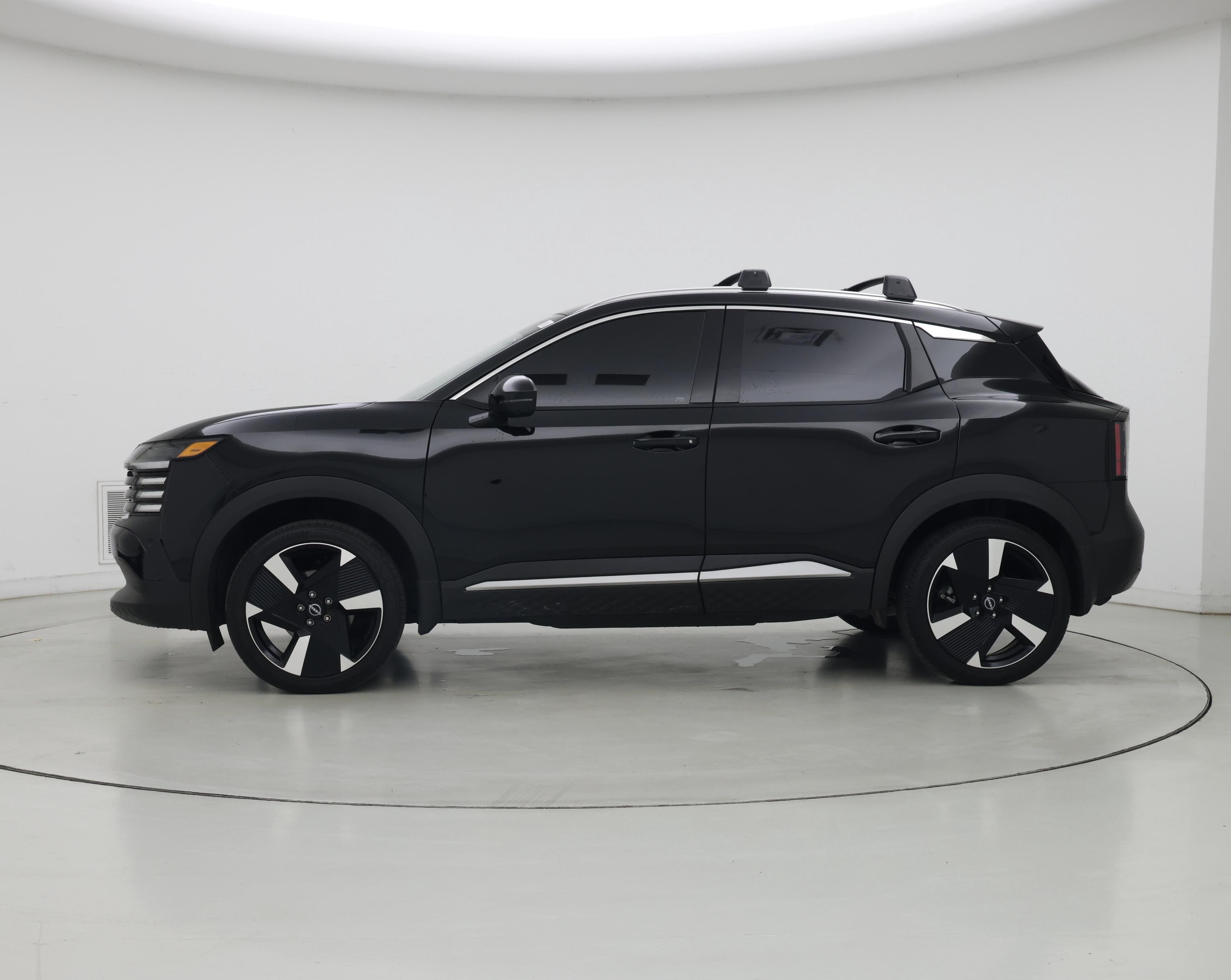 Thumbnail: 2025 Nissan Kicks - 3