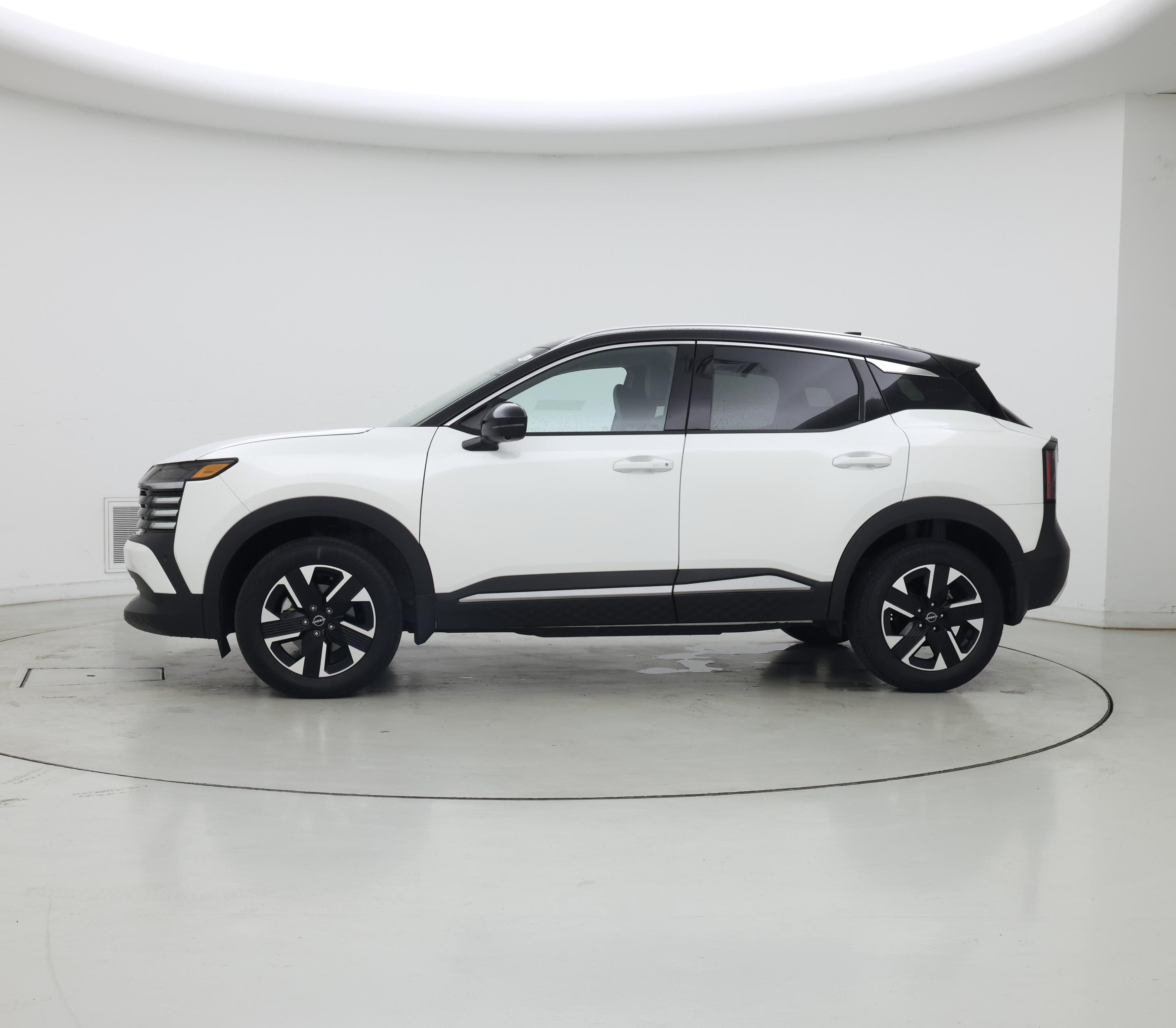 Thumbnail: 2025 Nissan Kicks - 3