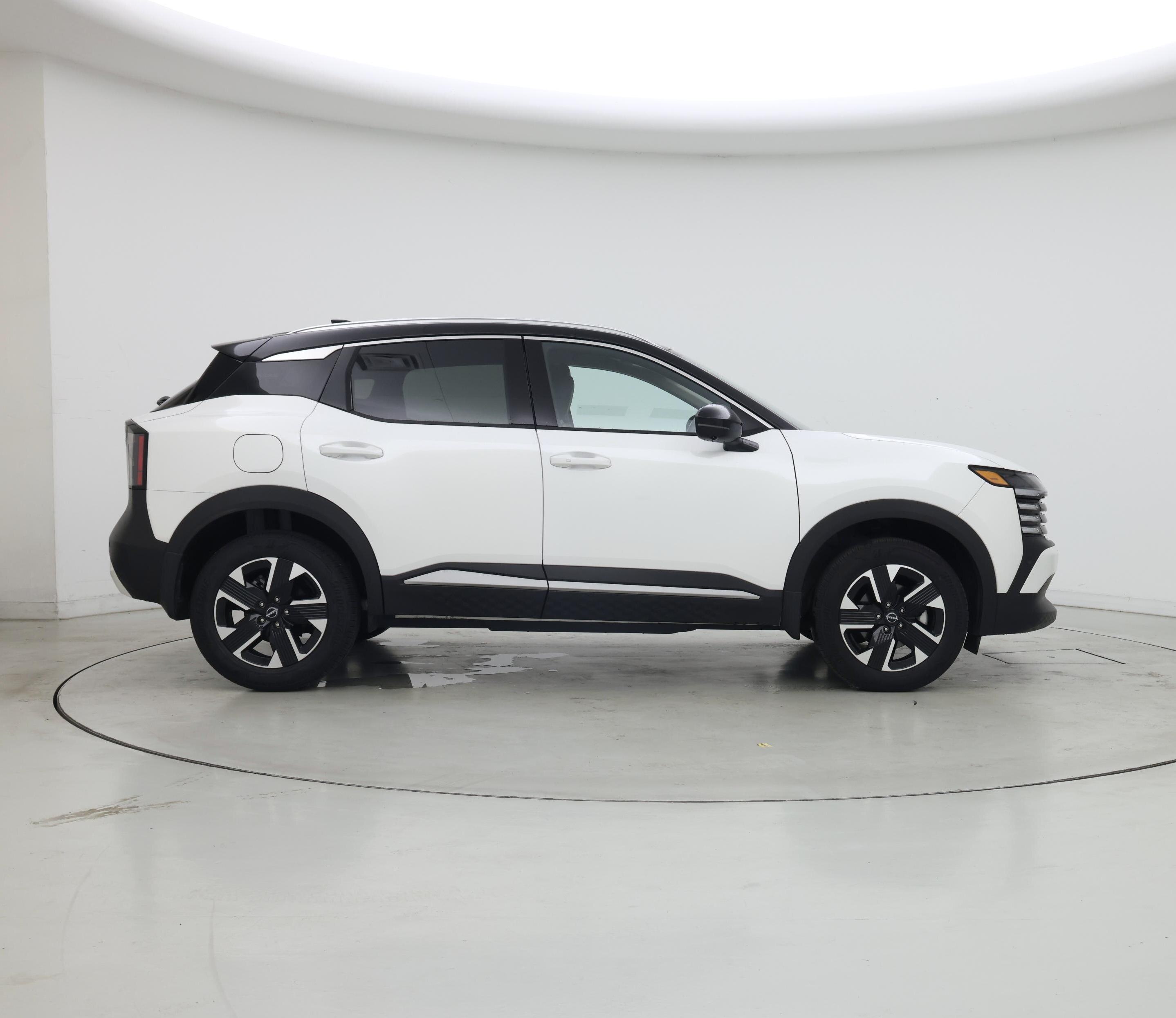 Thumbnail: 2025 Nissan Kicks - 7