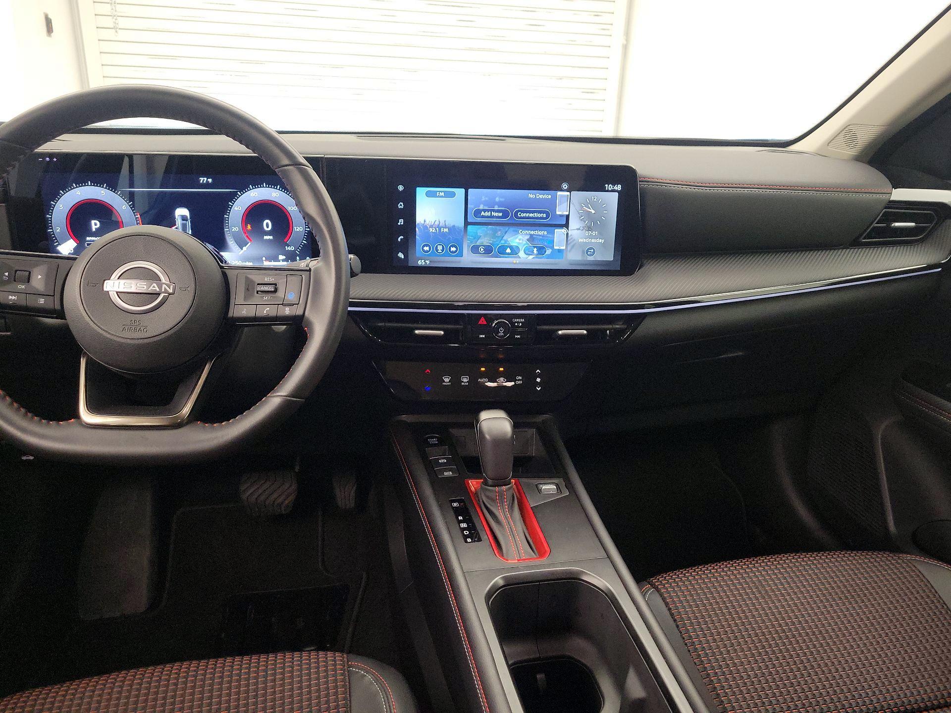 Thumbnail: 2025 Nissan Kicks - 9