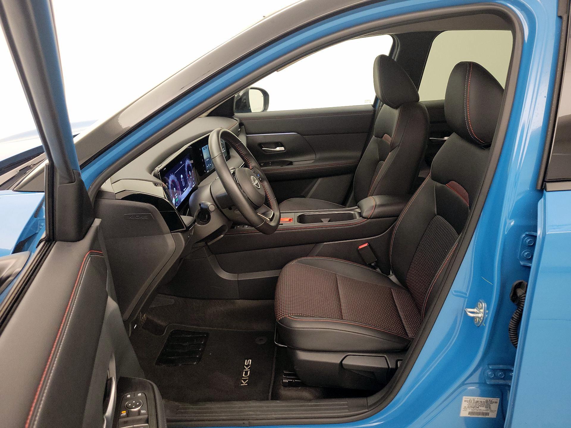 Thumbnail: 2025 Nissan Kicks - 11