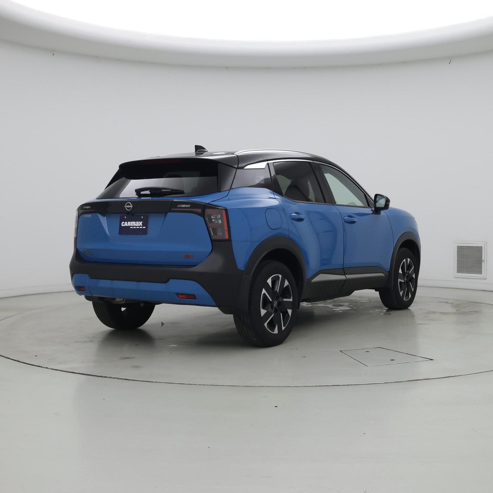 Thumbnail: 2025 Nissan Kicks - 8