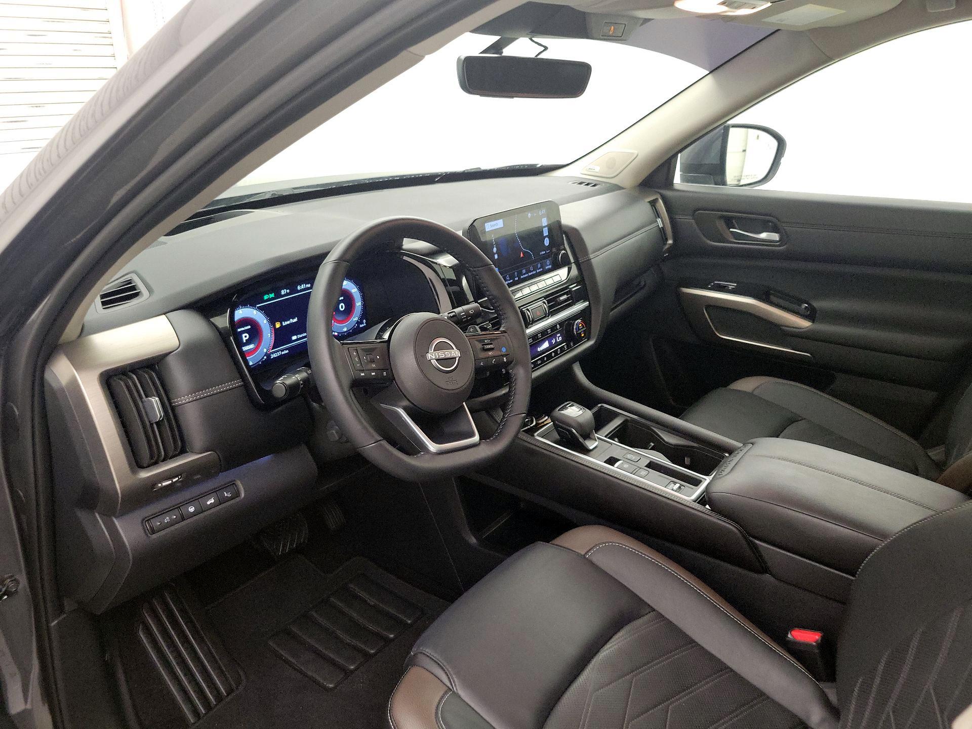 Thumbnail: 2025 Nissan Pathfinder - 11