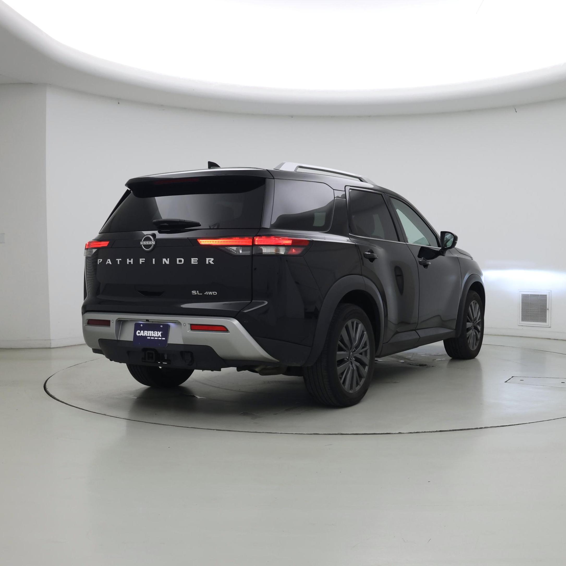 Thumbnail: 2024 Nissan Pathfinder - 8