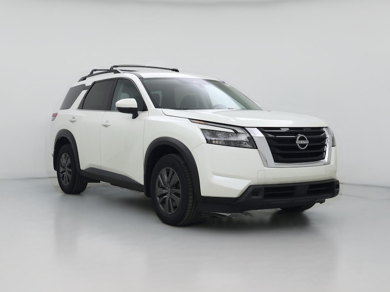 2023 Nissan Pathfinder SV
