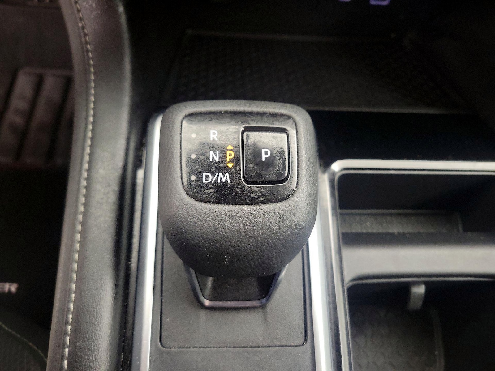 2023 Nissan Pathfinder SV - Photo 18