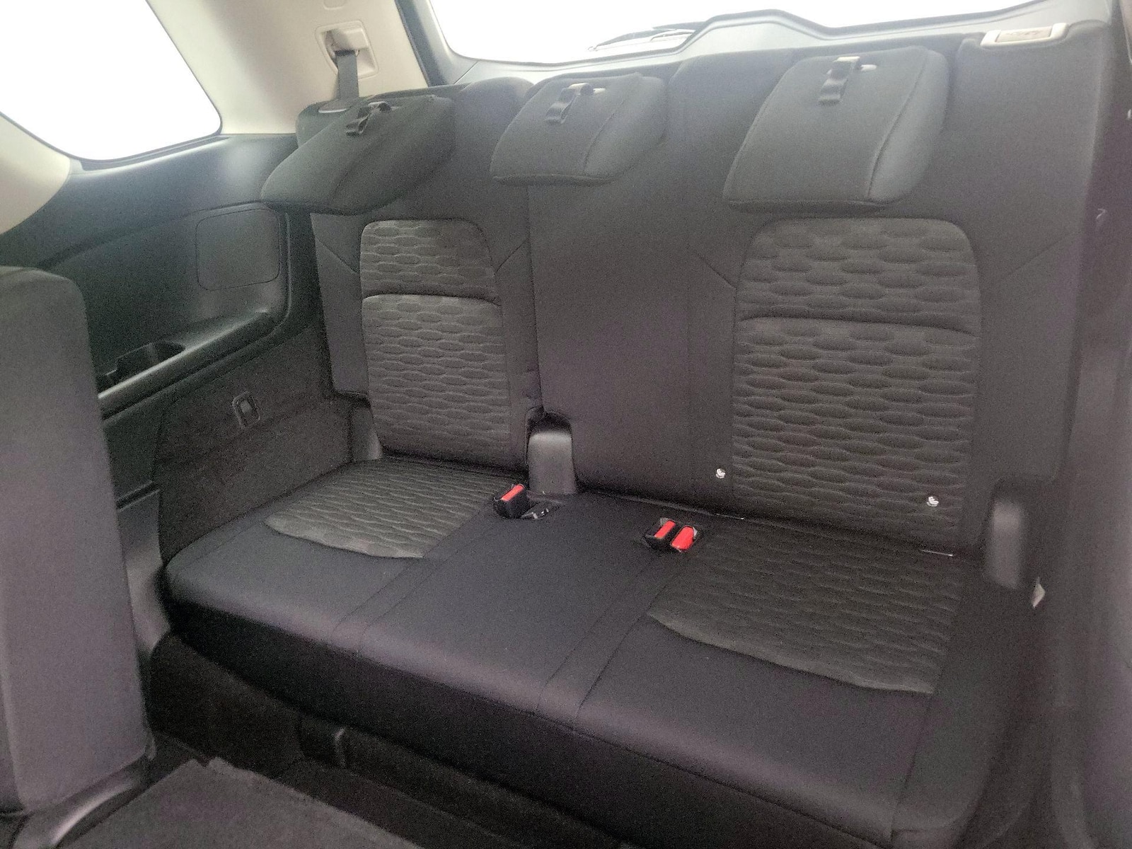 2023 Nissan Pathfinder SV - Photo 21