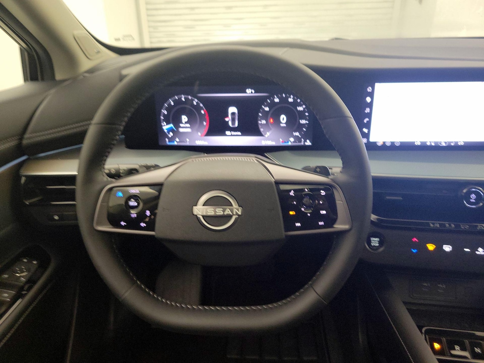 2025 Nissan Murano SL - Photo 11