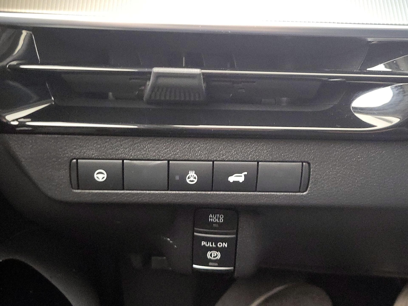 2025 Nissan Murano SL - Photo 14