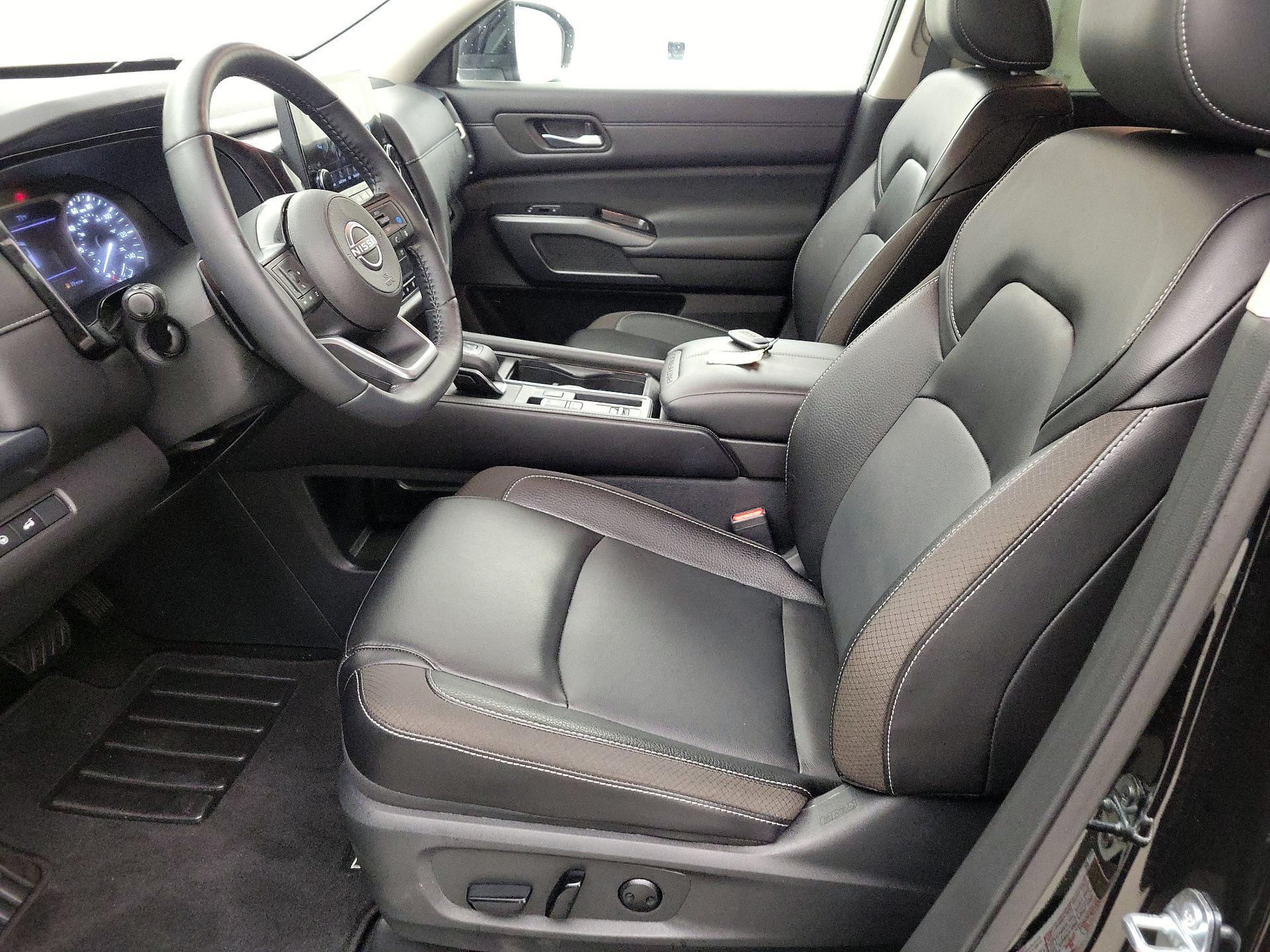 Thumbnail: 2024 Nissan Pathfinder - 11