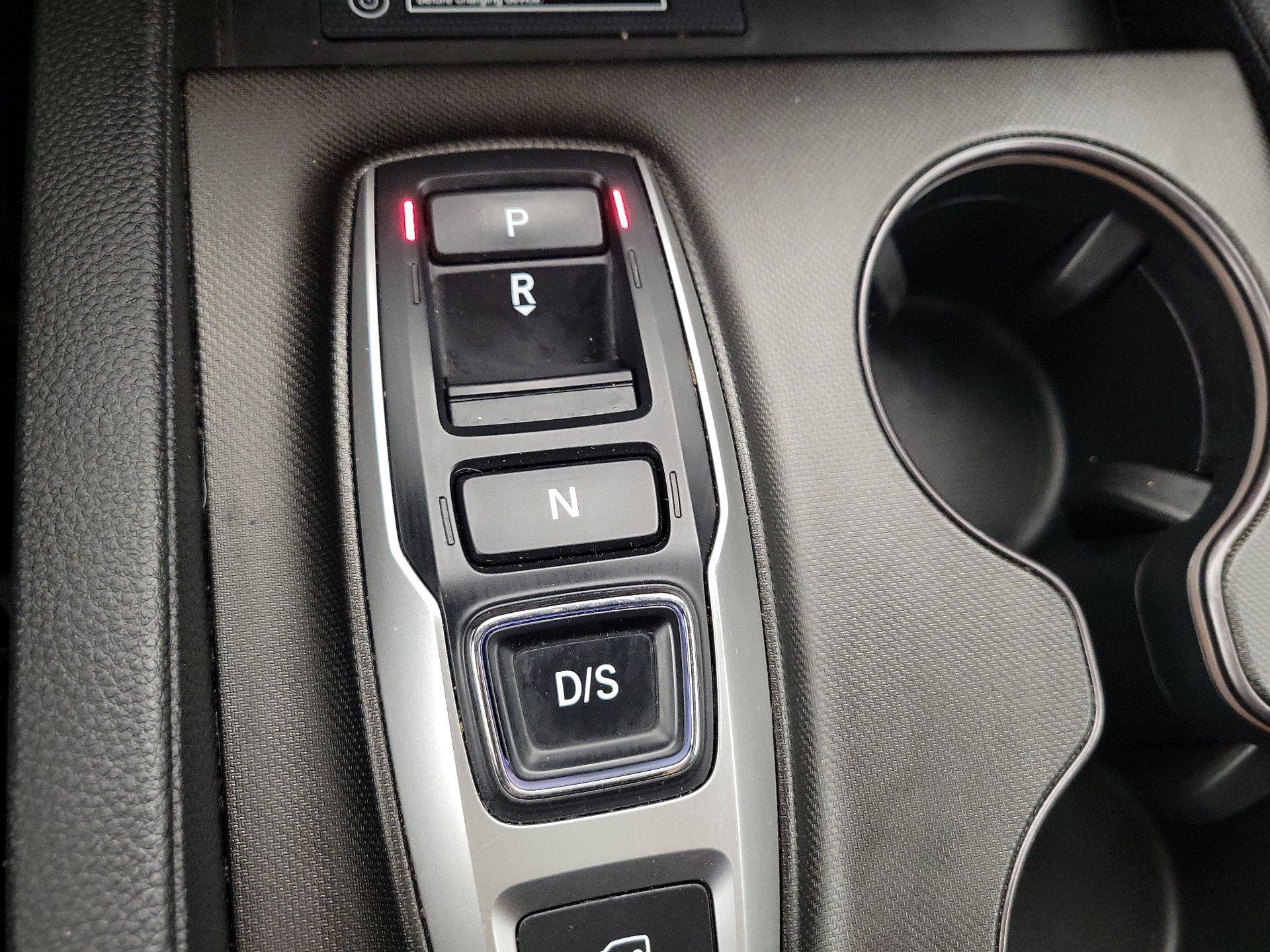 Thumbnail: 2025 Honda Passport - 17