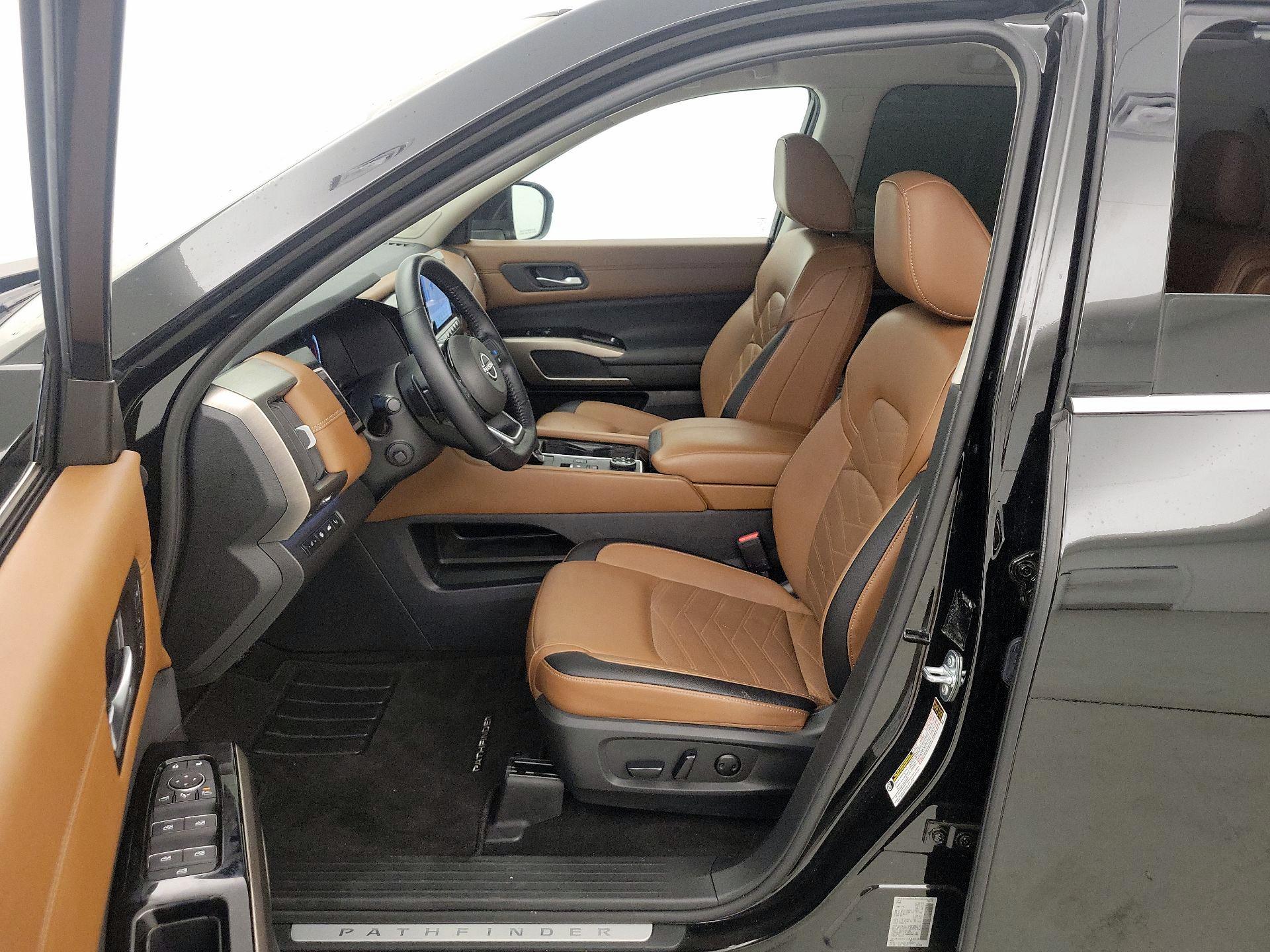 Thumbnail: 2025 Nissan Pathfinder - 11
