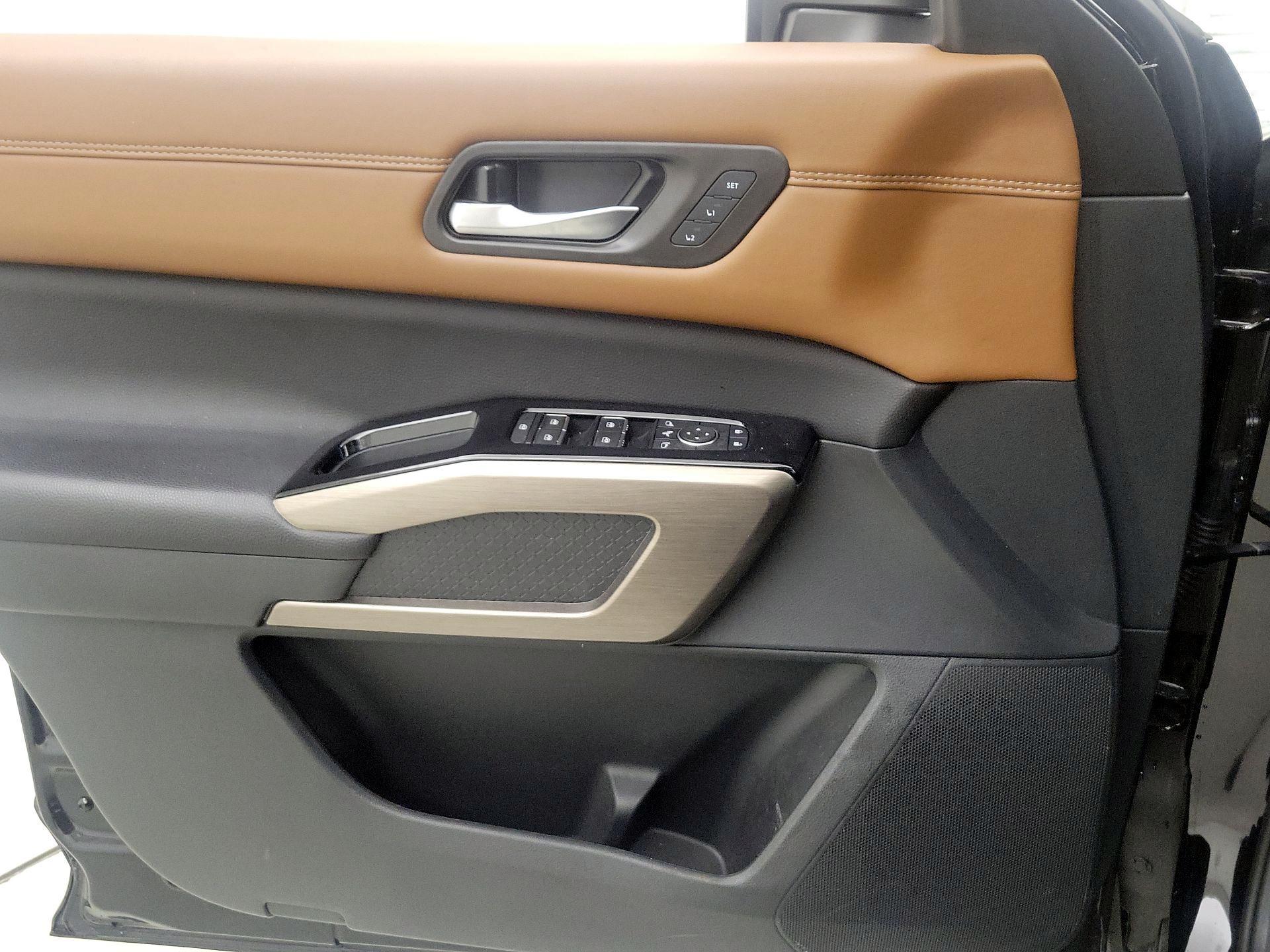 Thumbnail: 2025 Nissan Pathfinder - 12