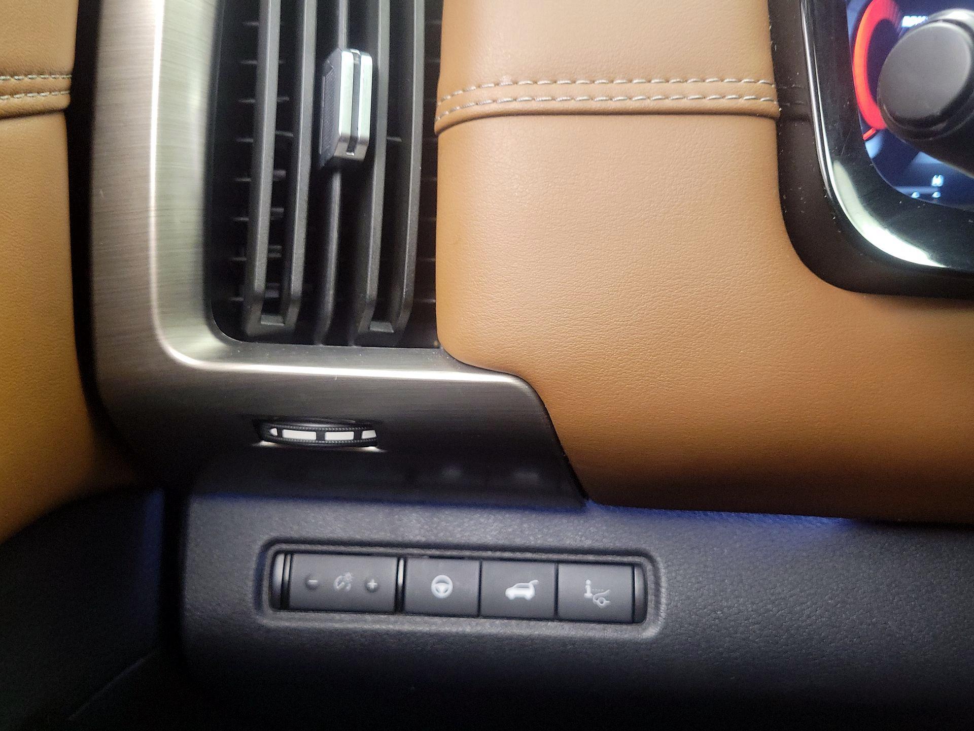 Thumbnail: 2025 Nissan Pathfinder - 13