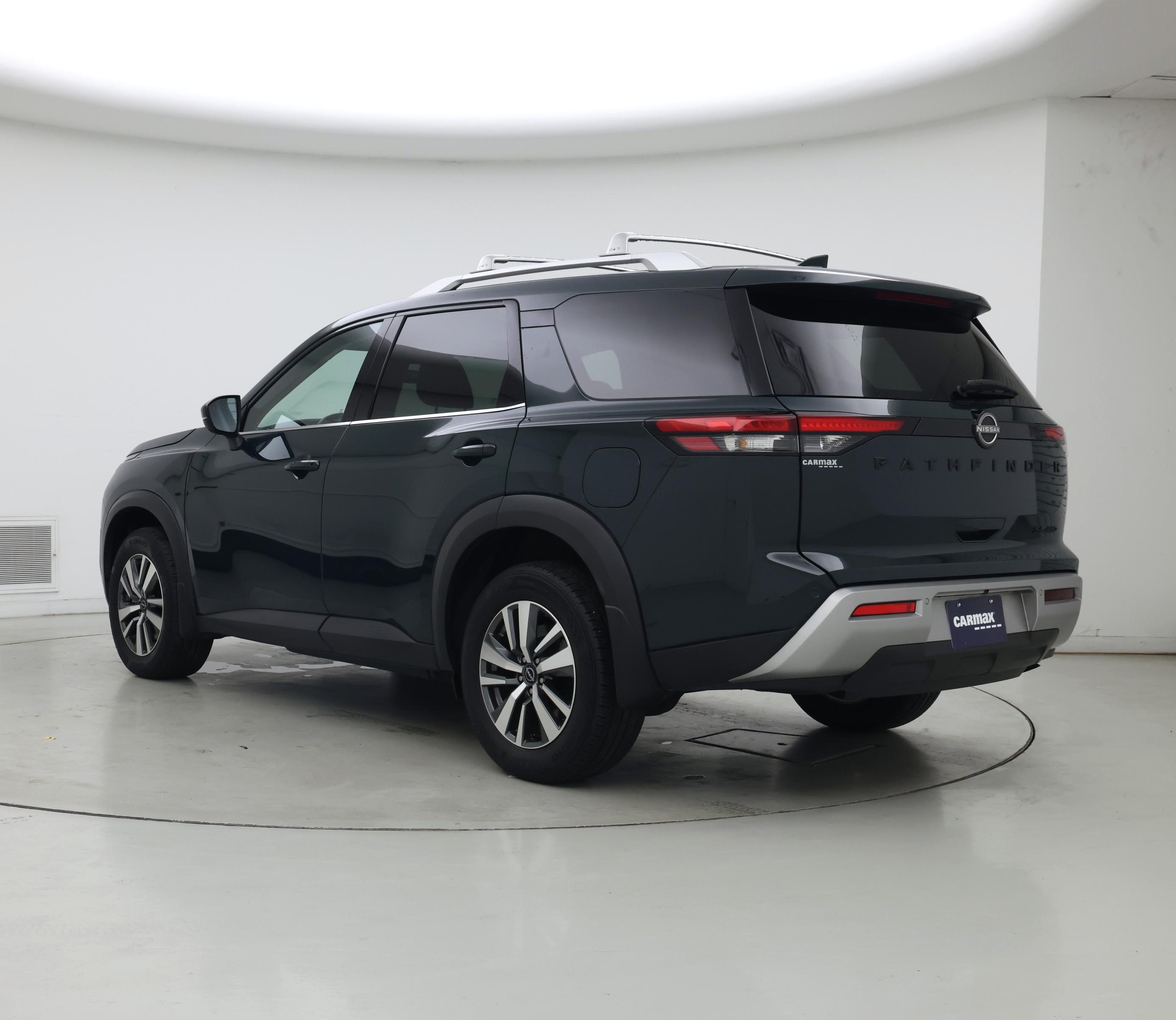 Thumbnail: 2025 Nissan Pathfinder - 2