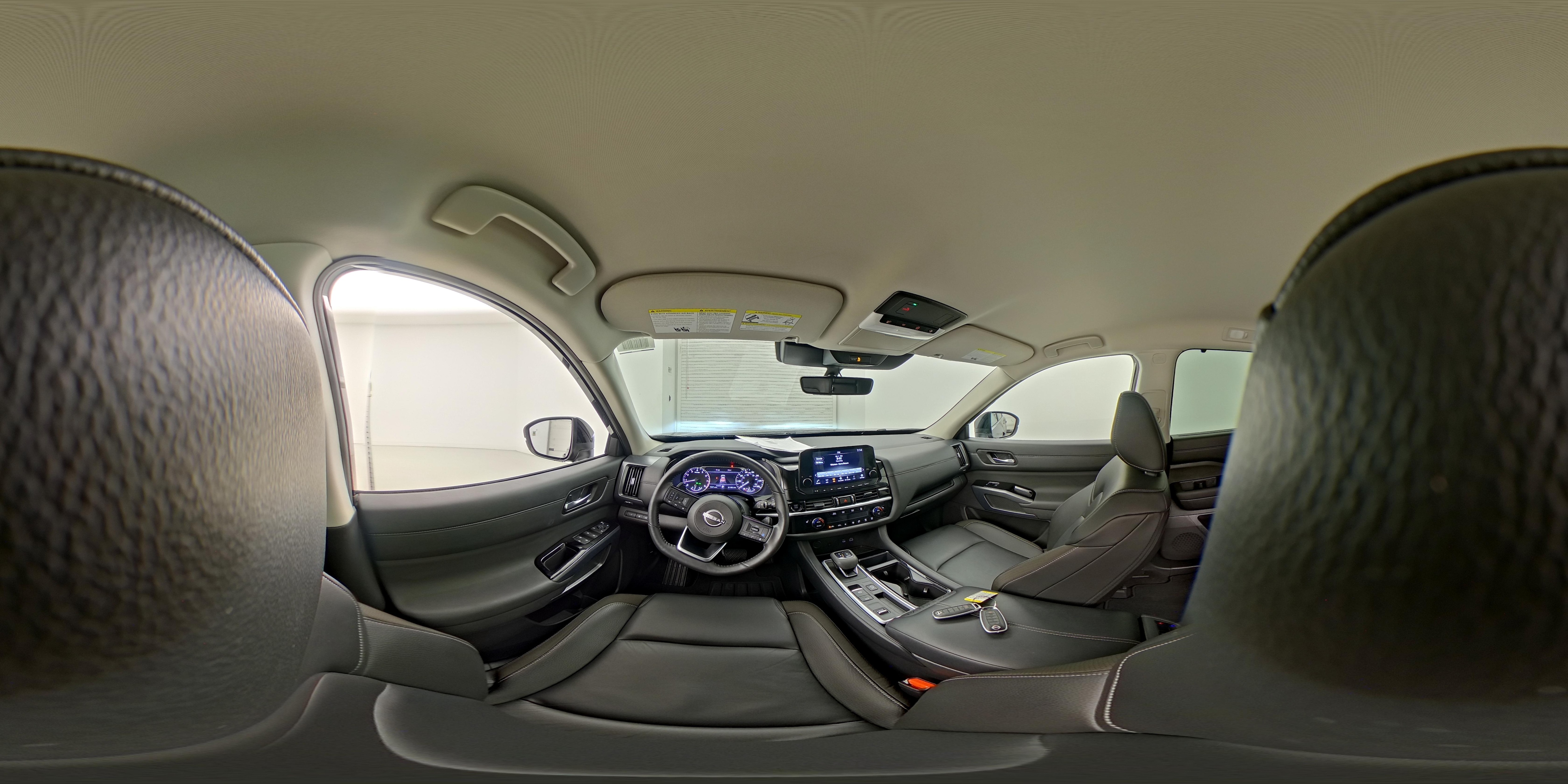 2025 Nissan Pathfinder SL - Photo 28