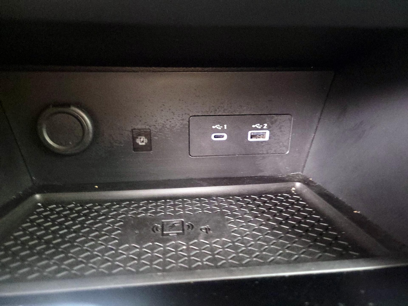 2025 Nissan Pathfinder SL - Photo 19