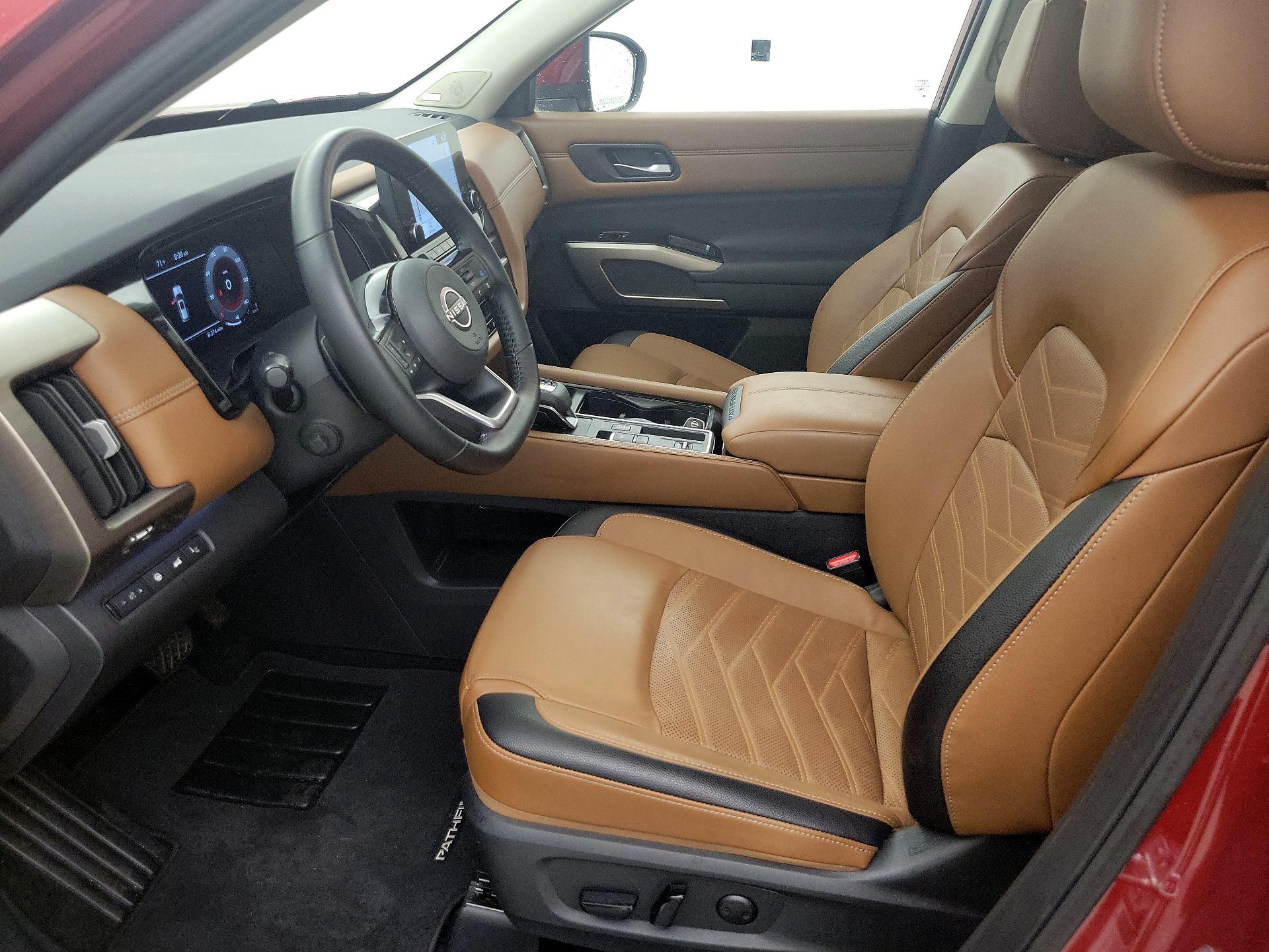 Thumbnail: 2025 Nissan Pathfinder - 11