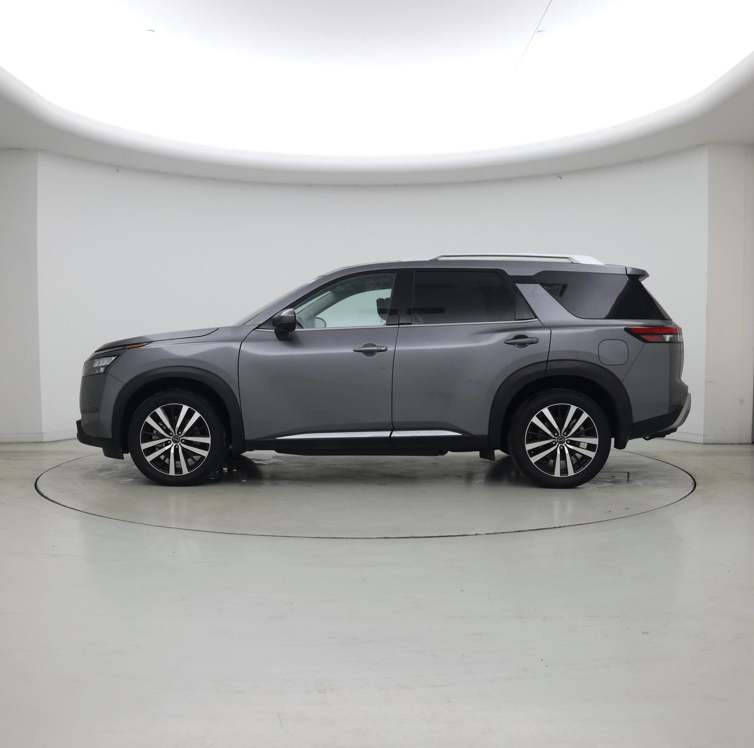 Thumbnail: 2025 Nissan Pathfinder - 3