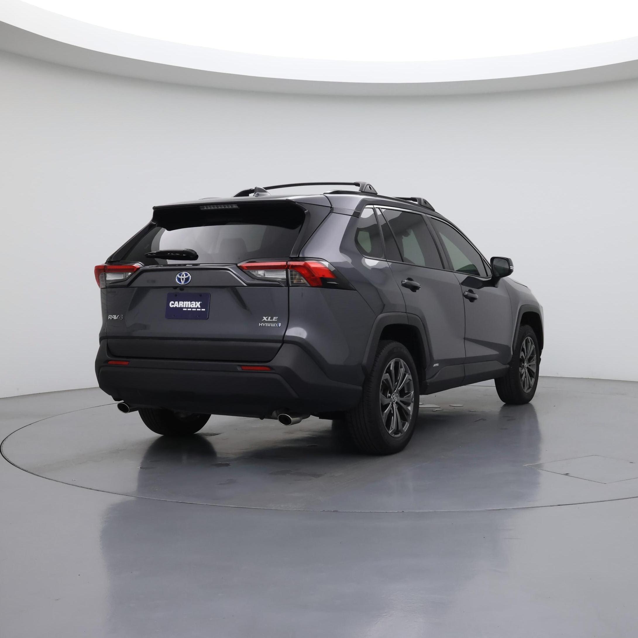 Thumbnail: 2024 Toyota RAV4 - 8