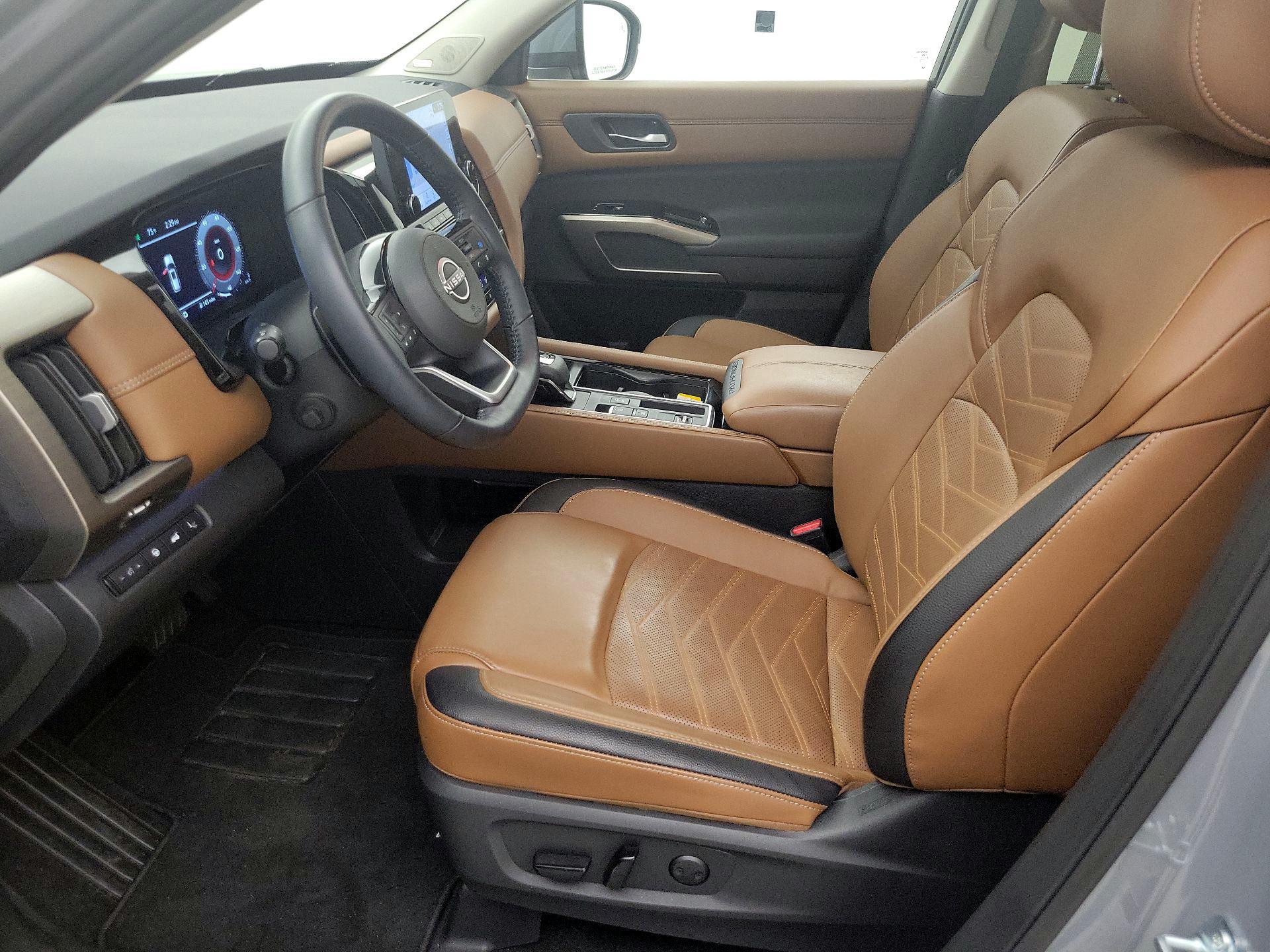 Thumbnail: 2025 Nissan Pathfinder - 11