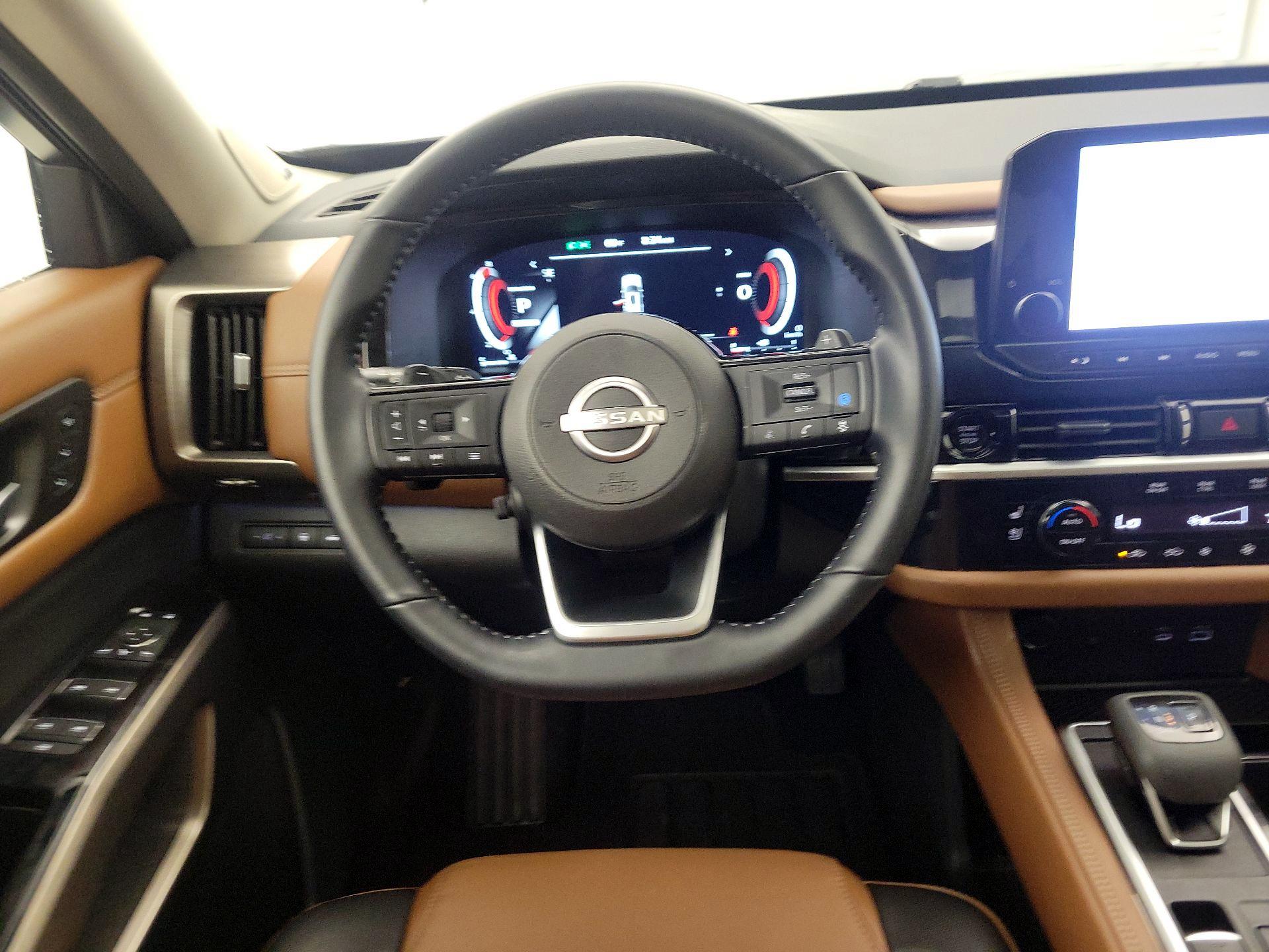 Thumbnail: 2025 Nissan Pathfinder - 10