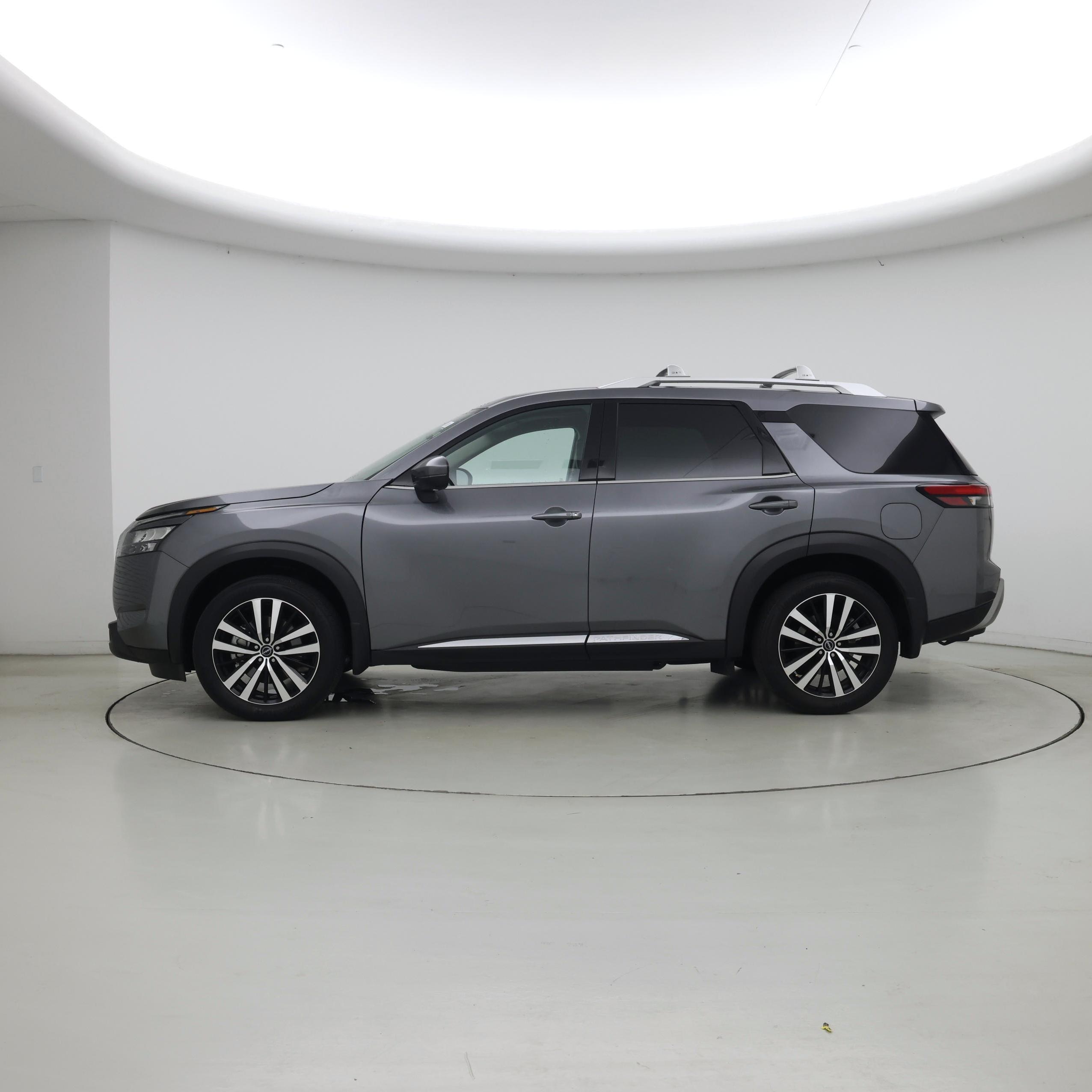 Thumbnail: 2025 Nissan Pathfinder - 3