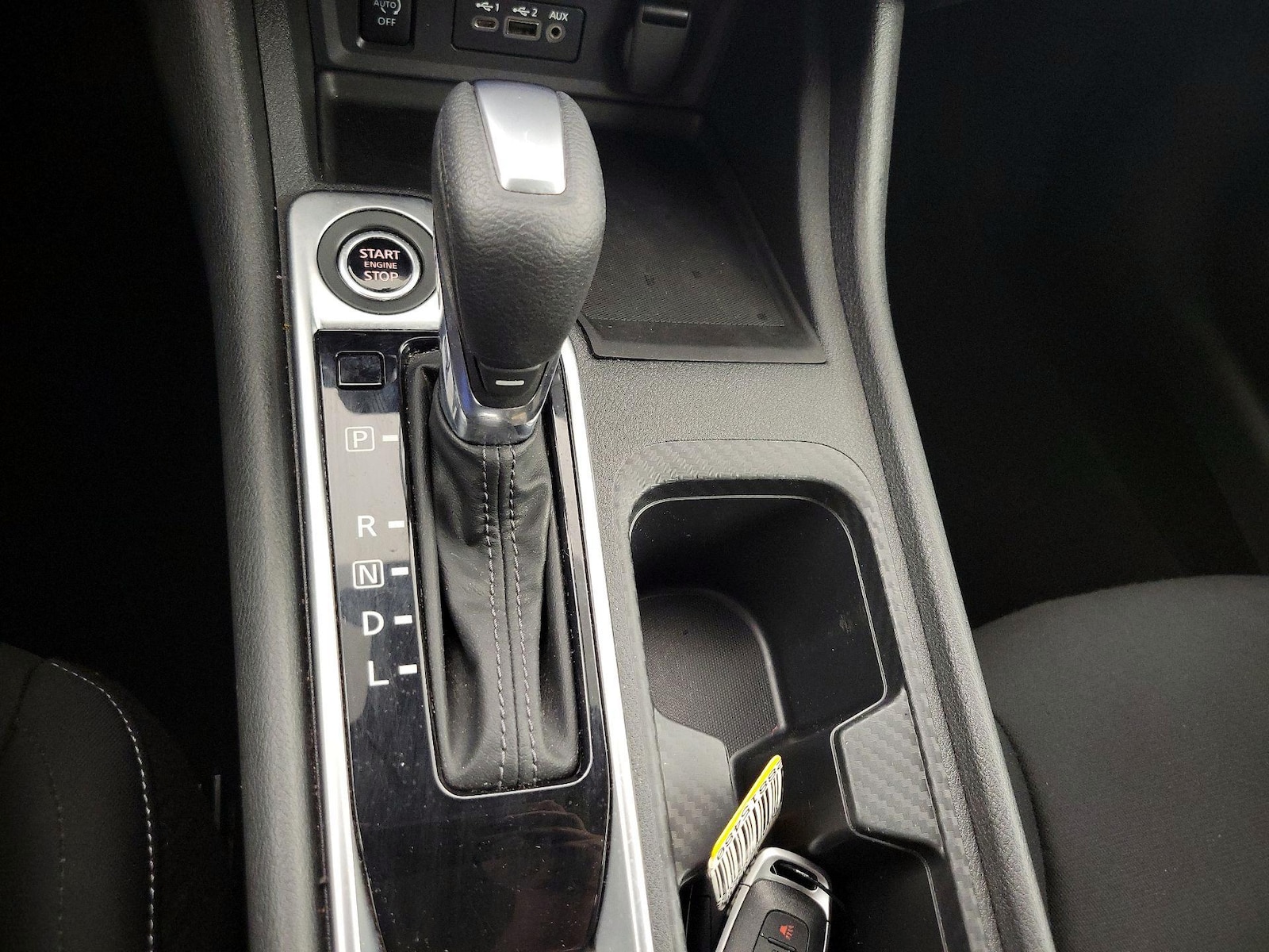 2024 Nissan Sentra SV - Photo 18