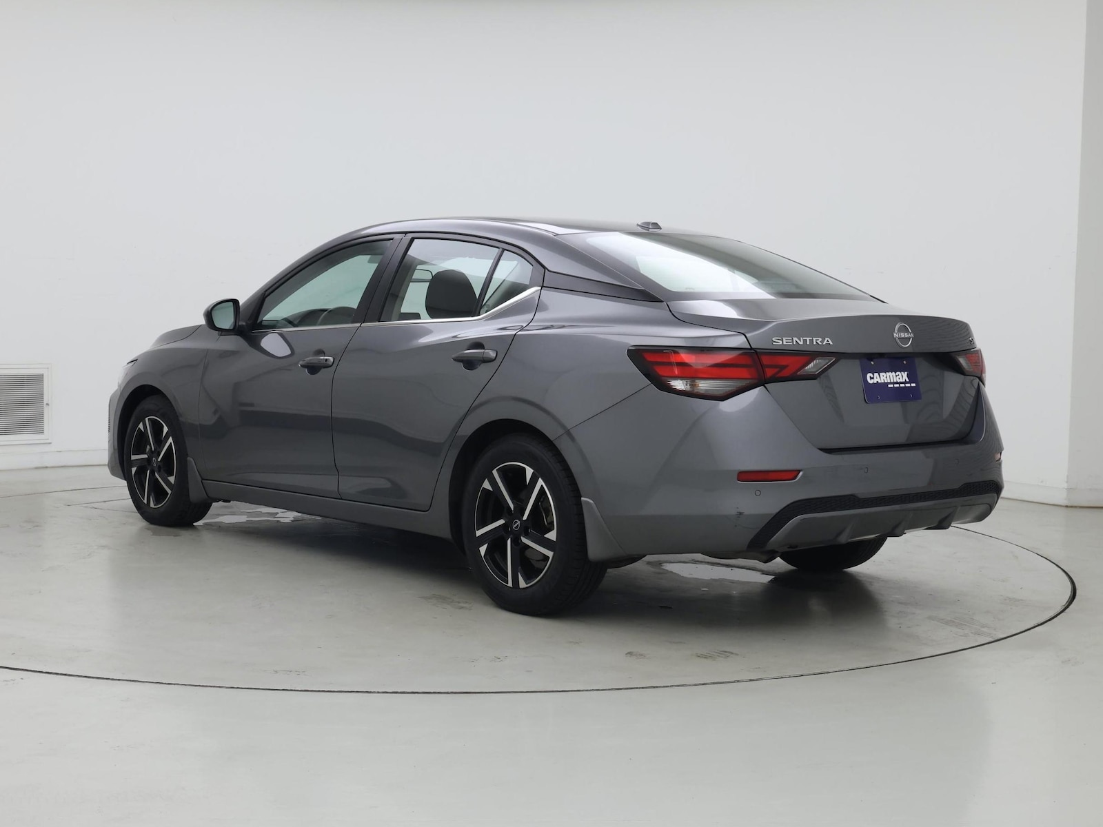 2024 Nissan Sentra SV - Photo 3