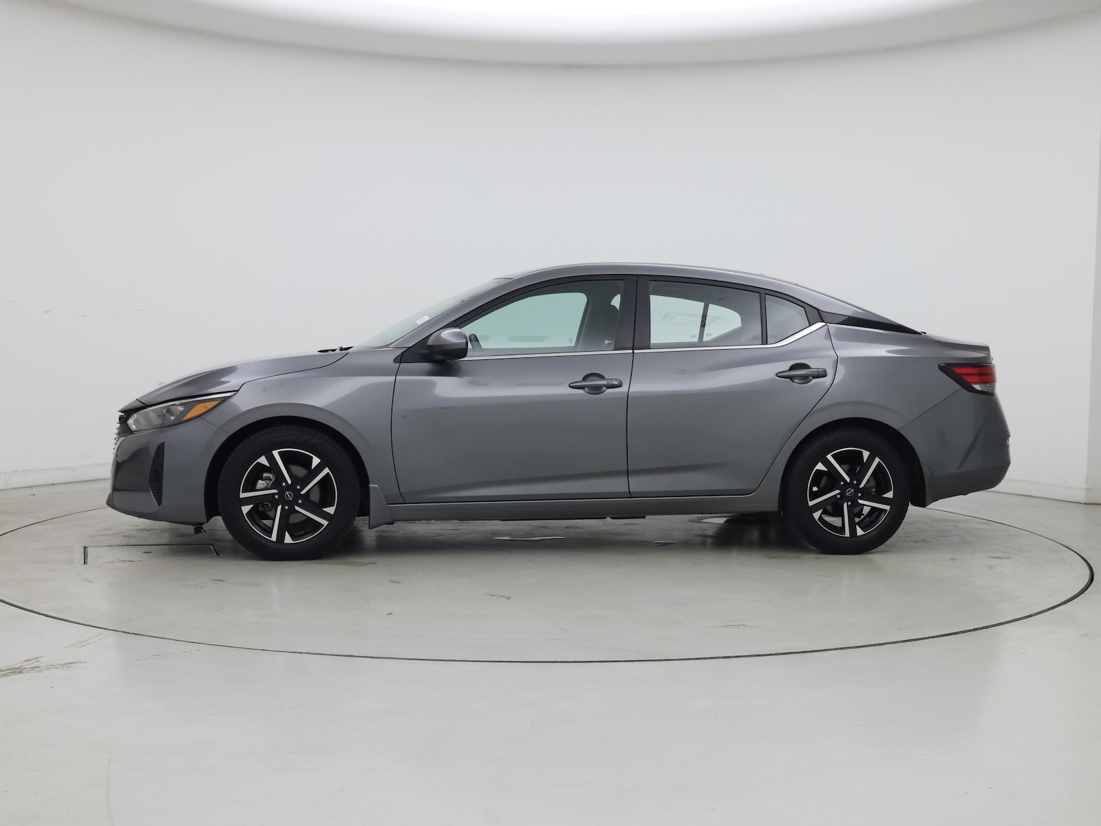 2024 Nissan Sentra SV - Photo 4