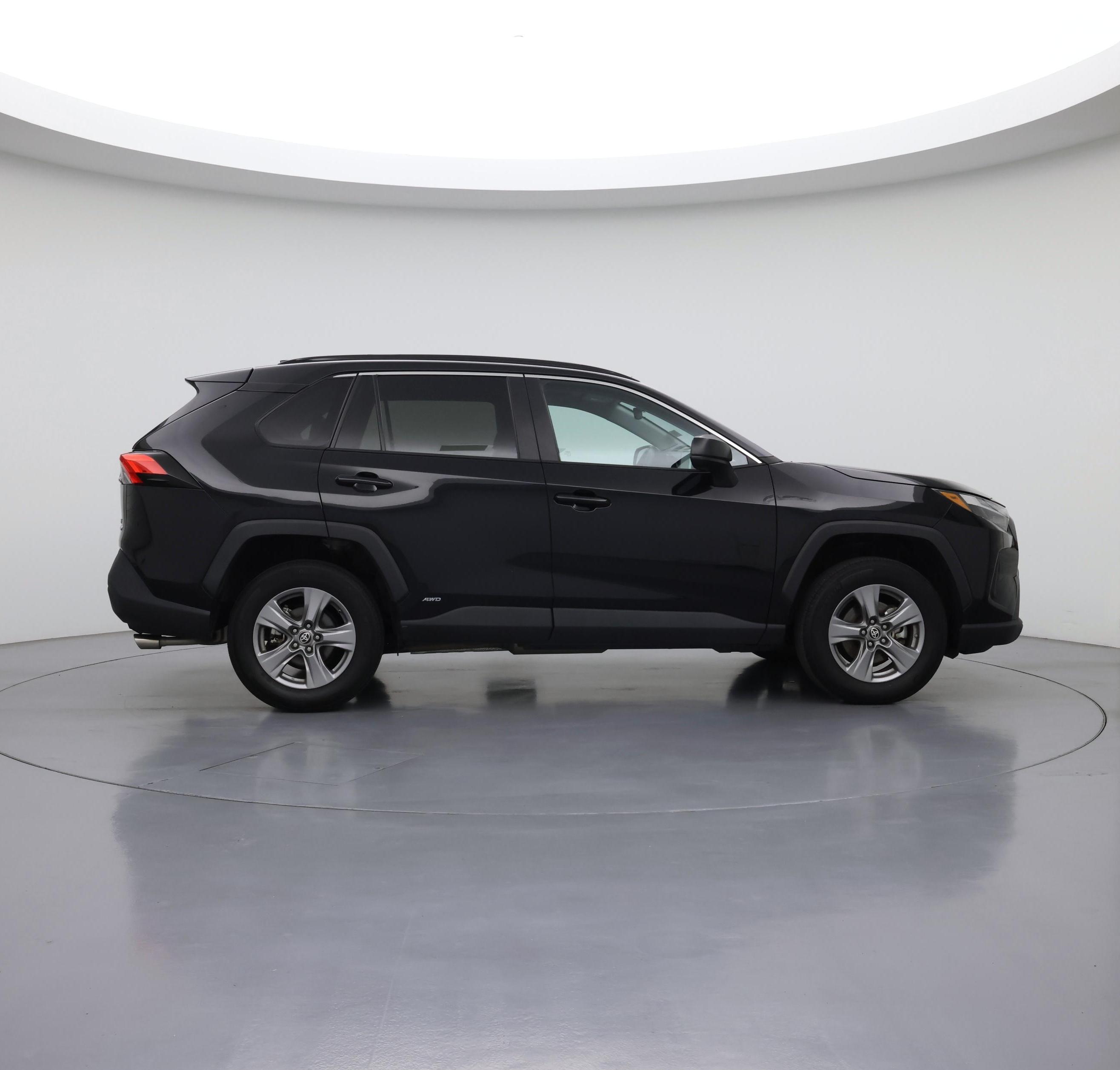 Thumbnail: 2023 Toyota RAV4 - 7