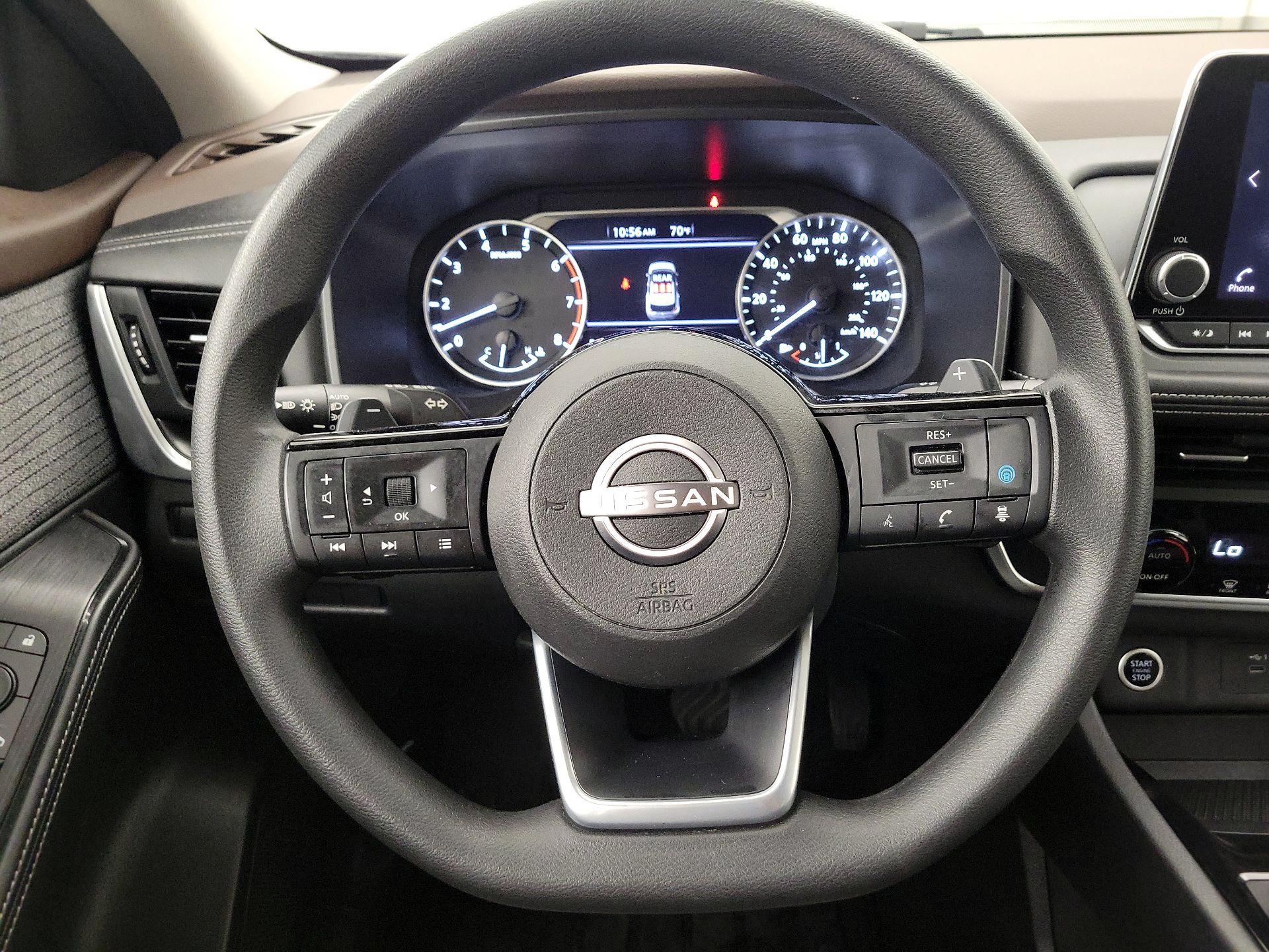 Thumbnail: 2023 Nissan Rogue - 10