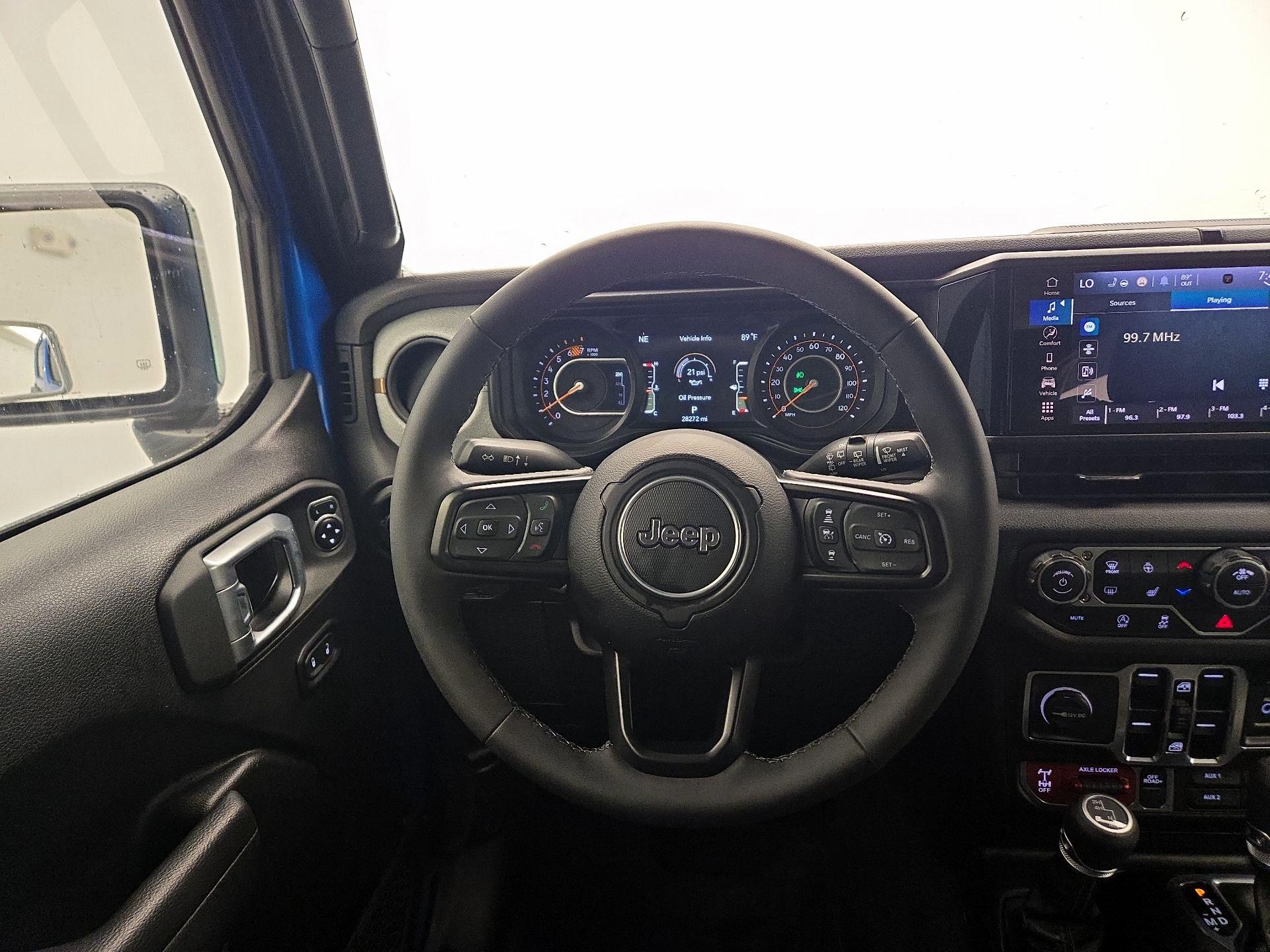 Thumbnail: 2025 Jeep Wrangler - 10