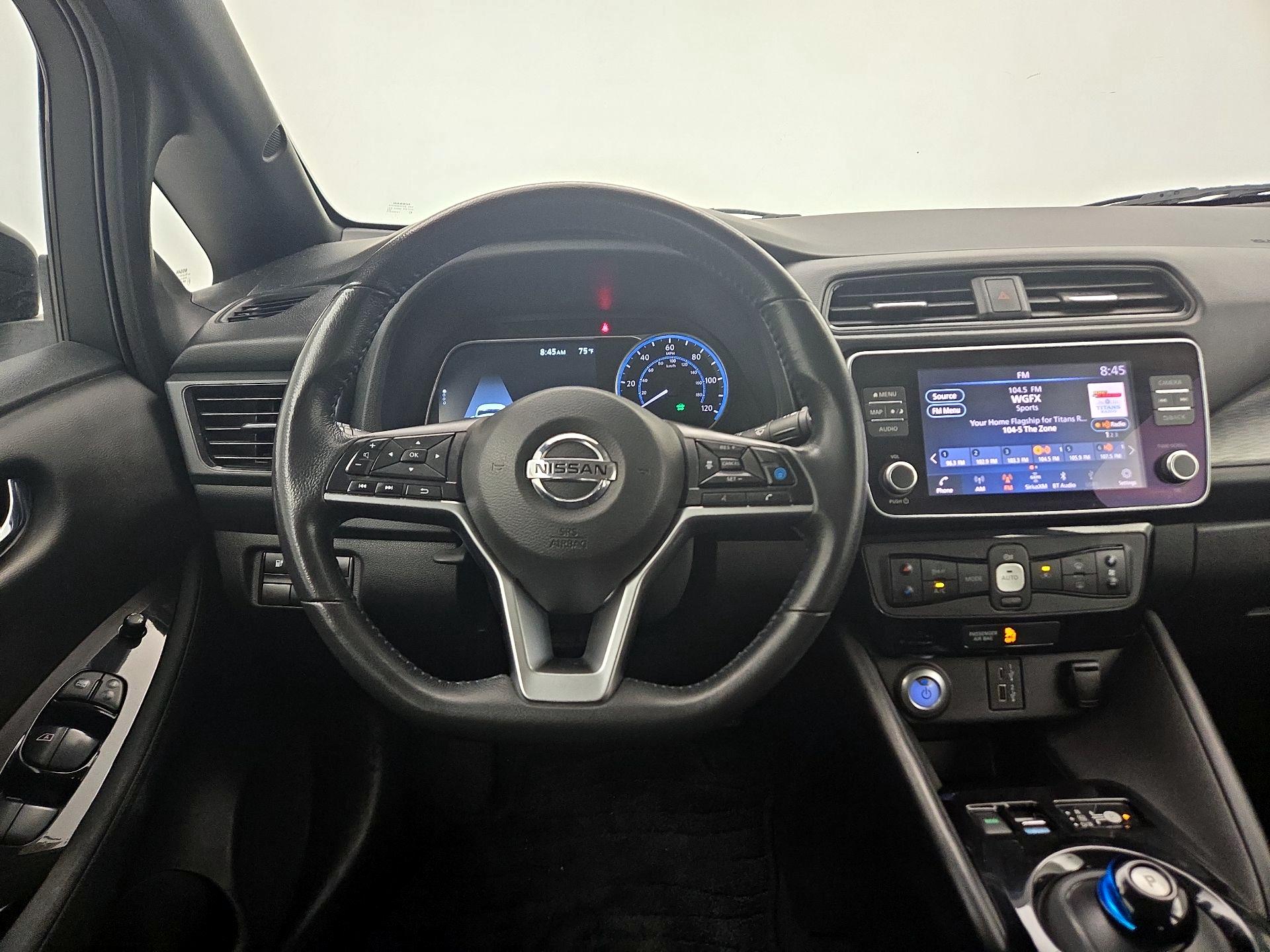 Thumbnail: 2020 Nissan Leaf - 10