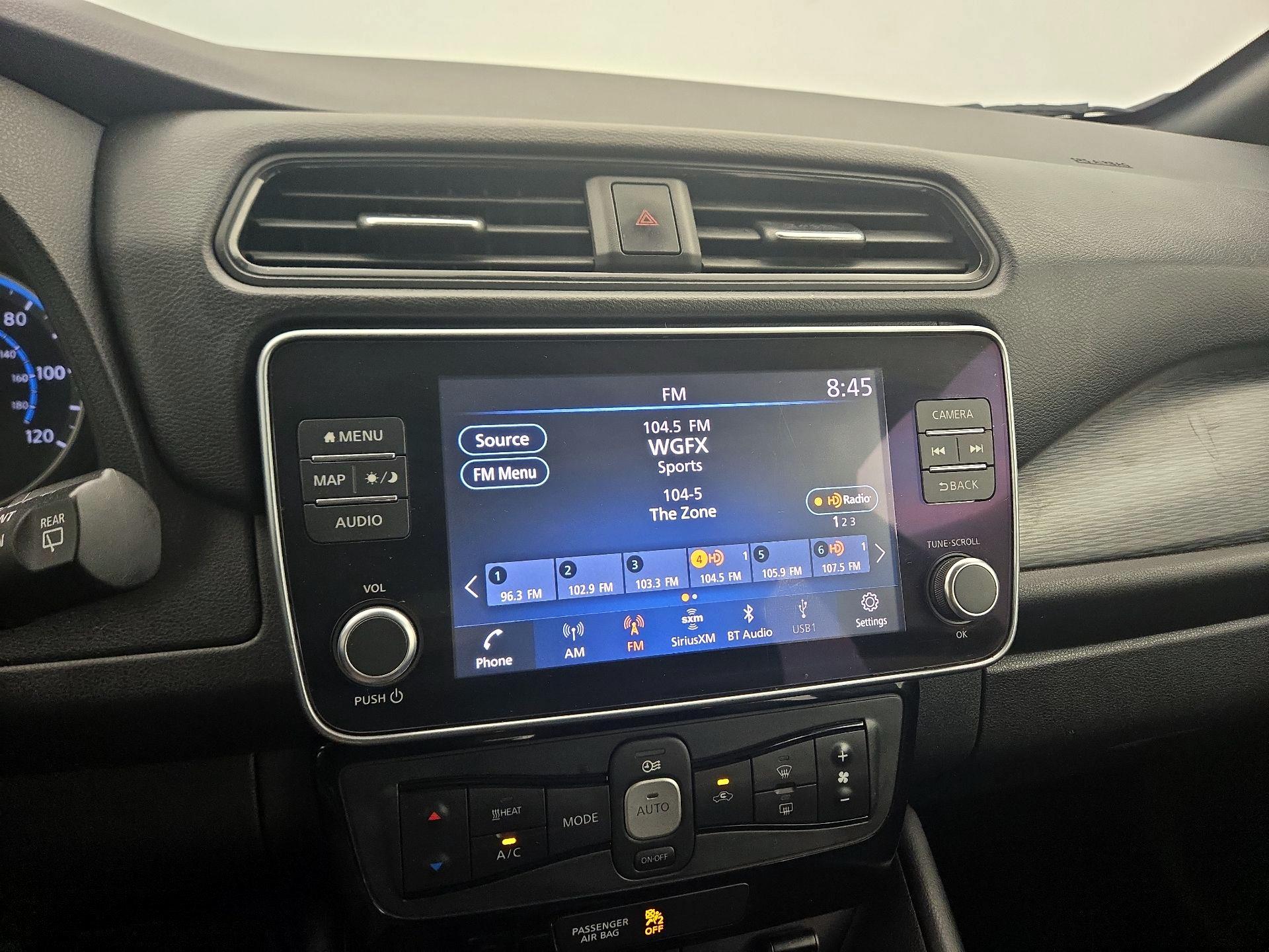 Thumbnail: 2020 Nissan Leaf - 15