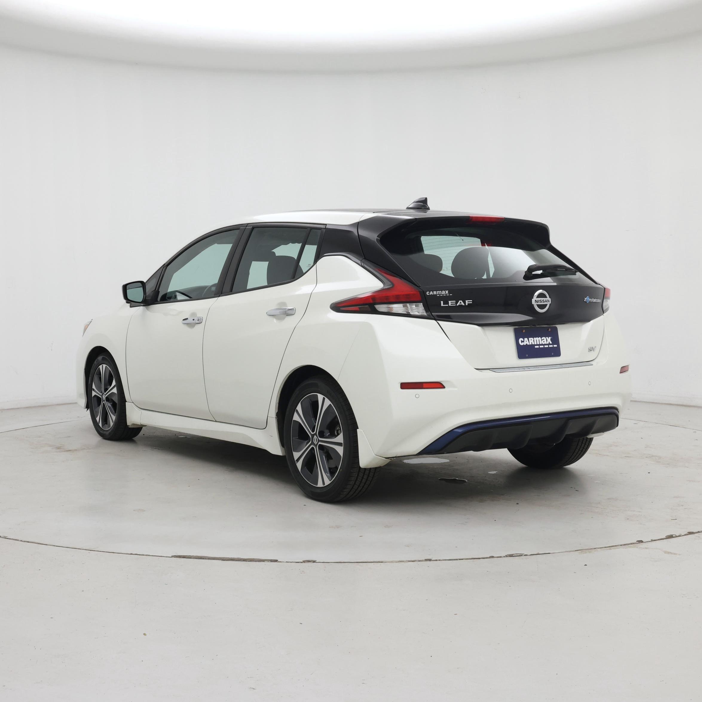 Thumbnail: 2020 Nissan Leaf - 2