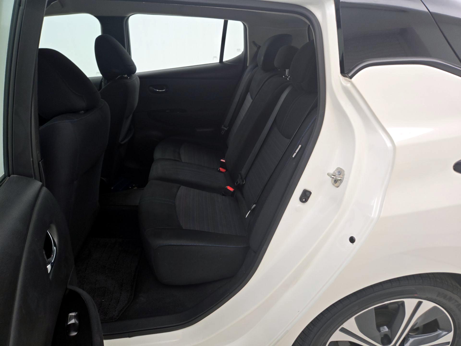 Thumbnail: 2020 Nissan Leaf - 19
