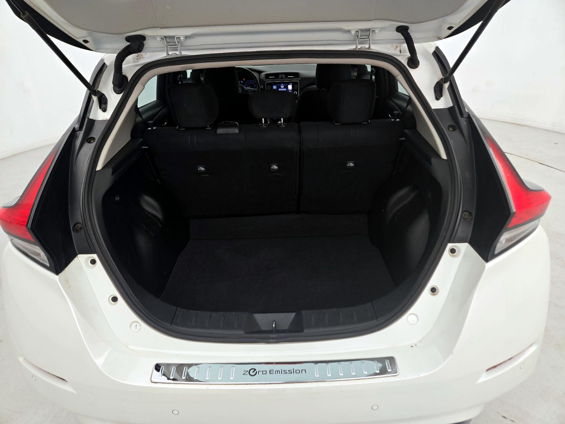 Thumbnail: 2020 Nissan Leaf - 20