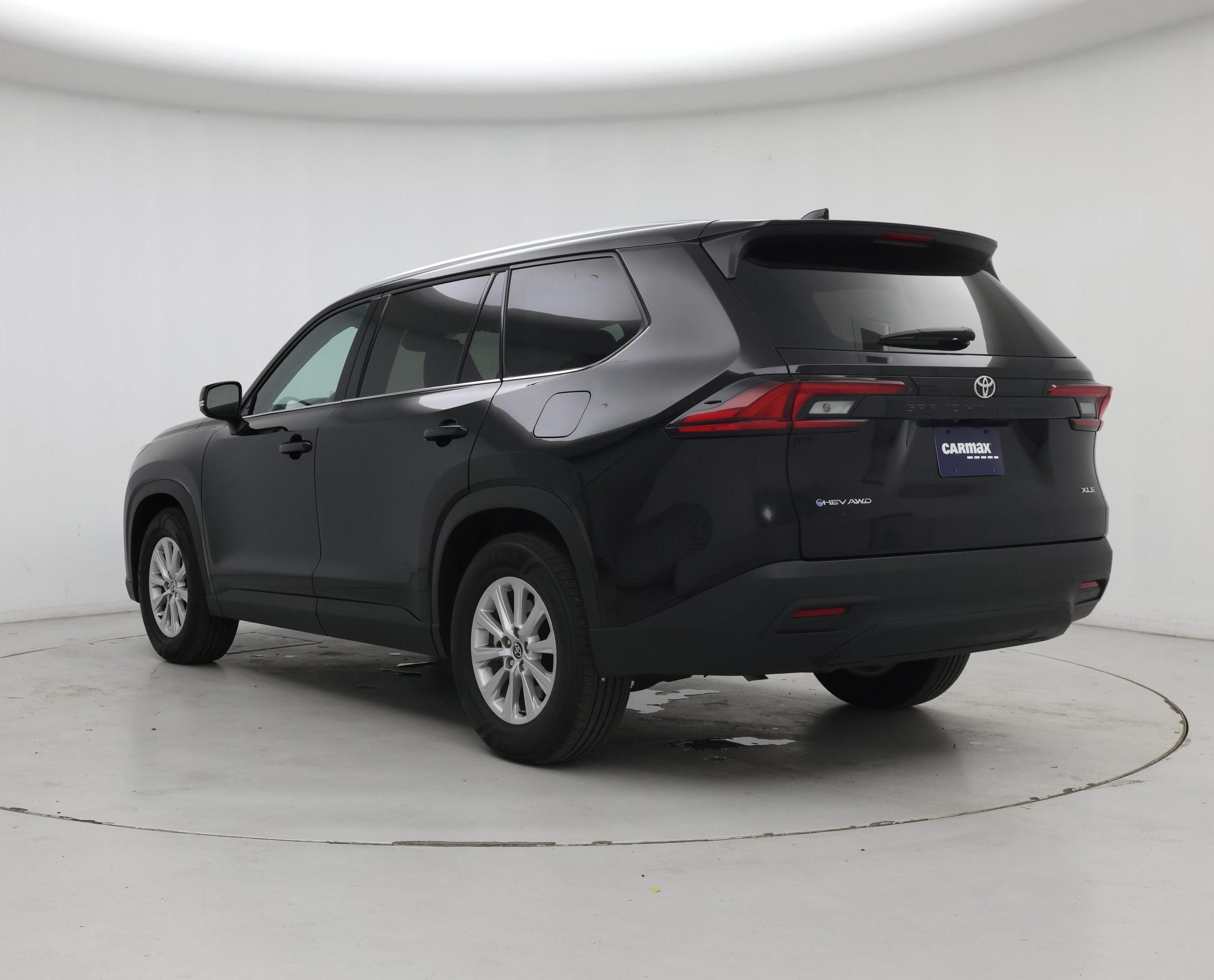 Thumbnail: 2026 Toyota Highlander - 2